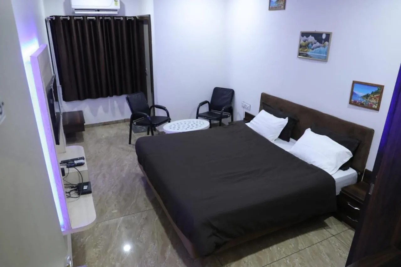 Bed in Hotel Kiwi Inn