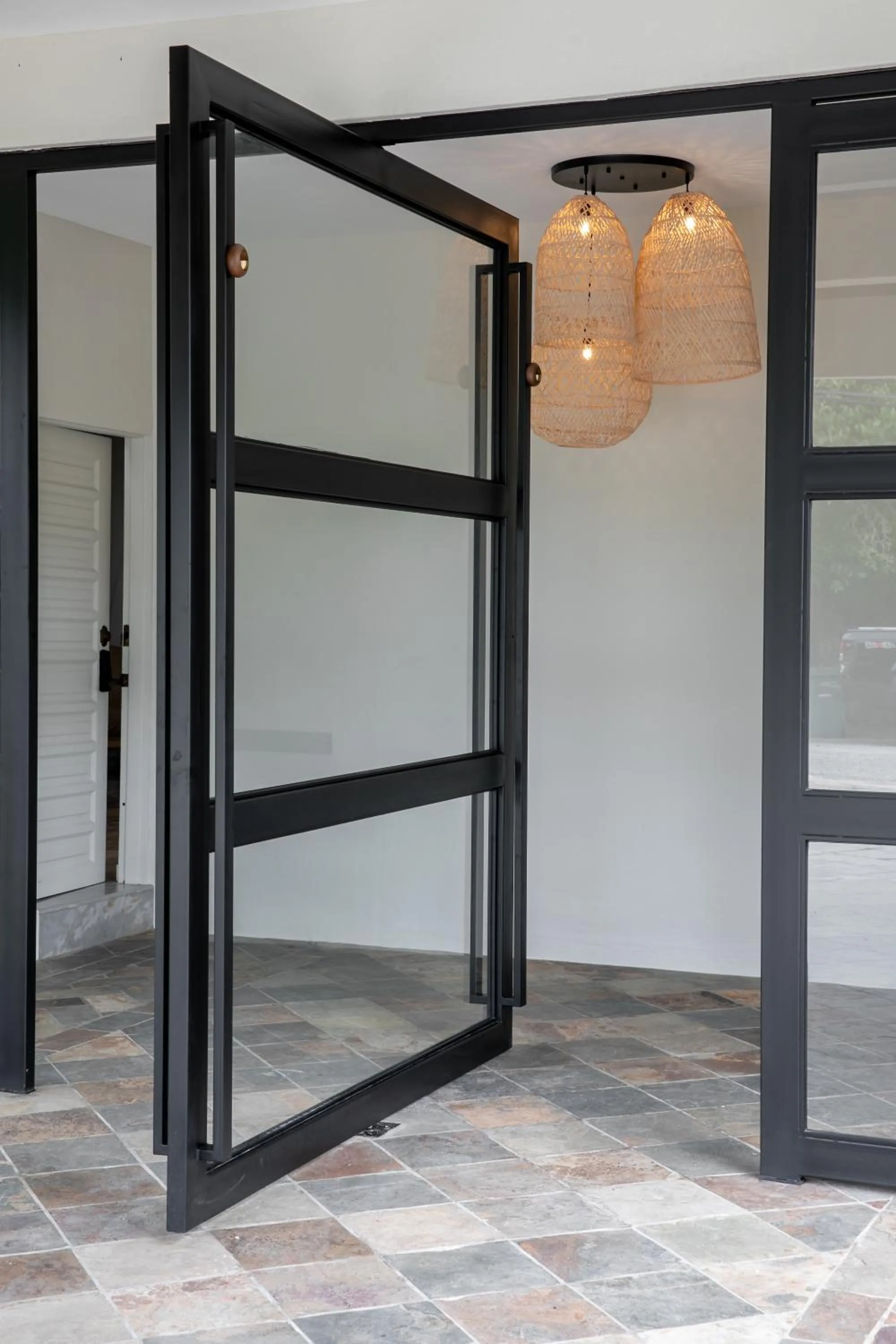 Facade/entrance in Kontor Mansion - 3 mins to Teluk Chempedak Beach & Private Pool