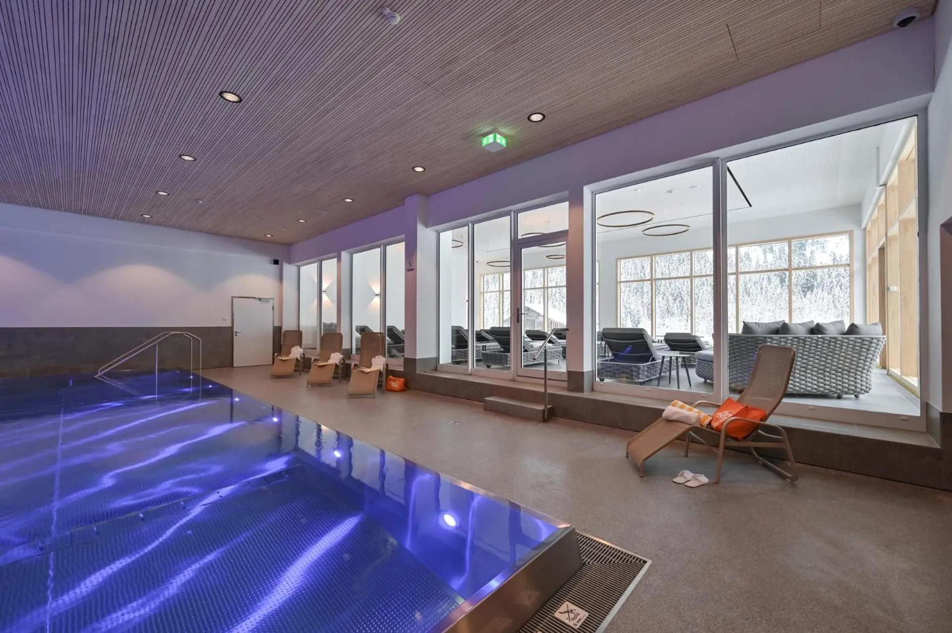 Spacious Corner apartment in Aparthotel Kleinwalsertal