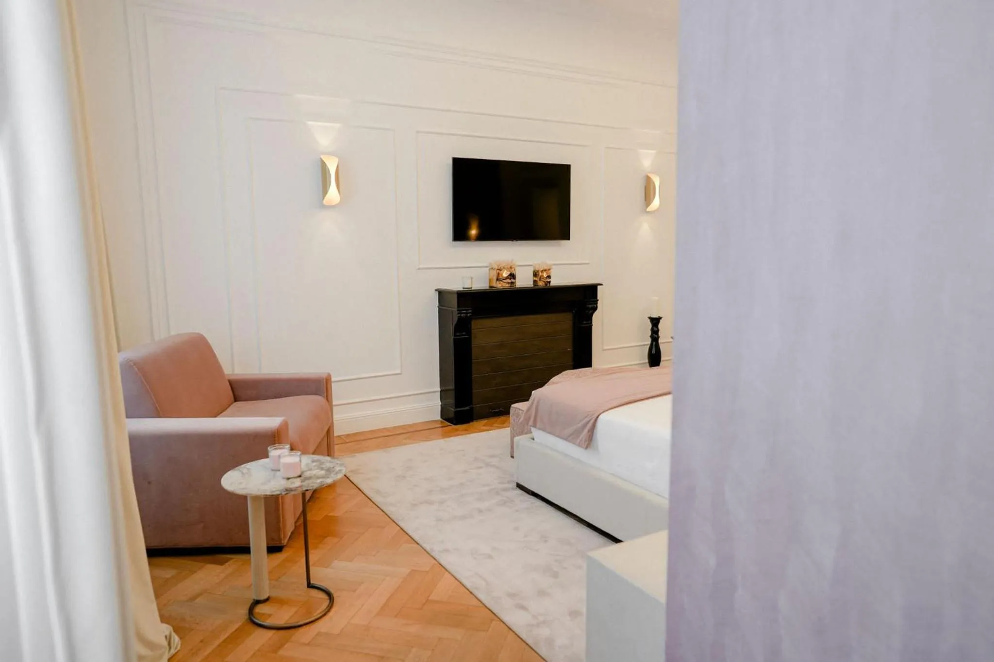 TV and multimedia in Màs Boutique Hotel Rome