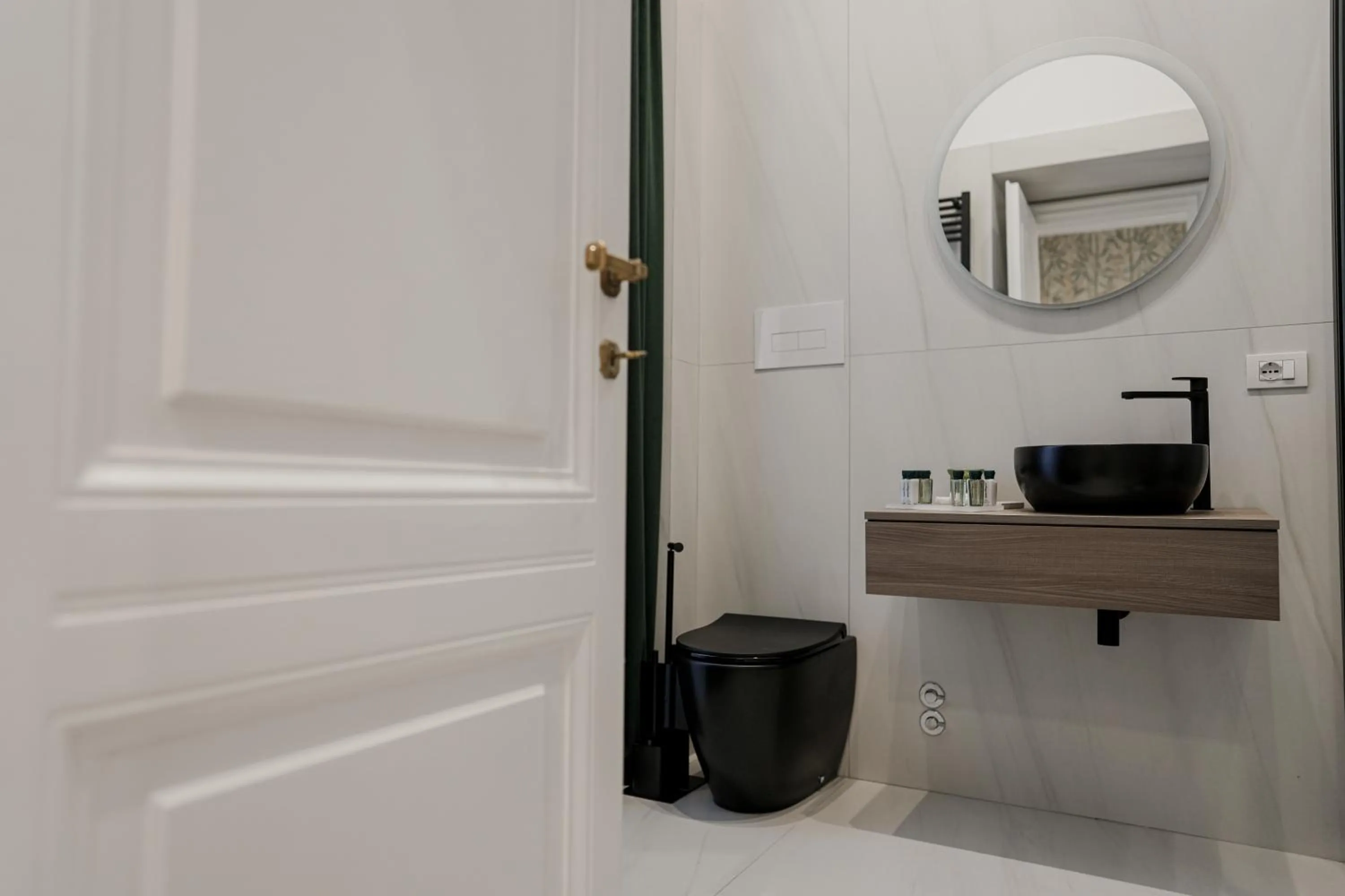 Bathroom in Màs Boutique Hotel Rome