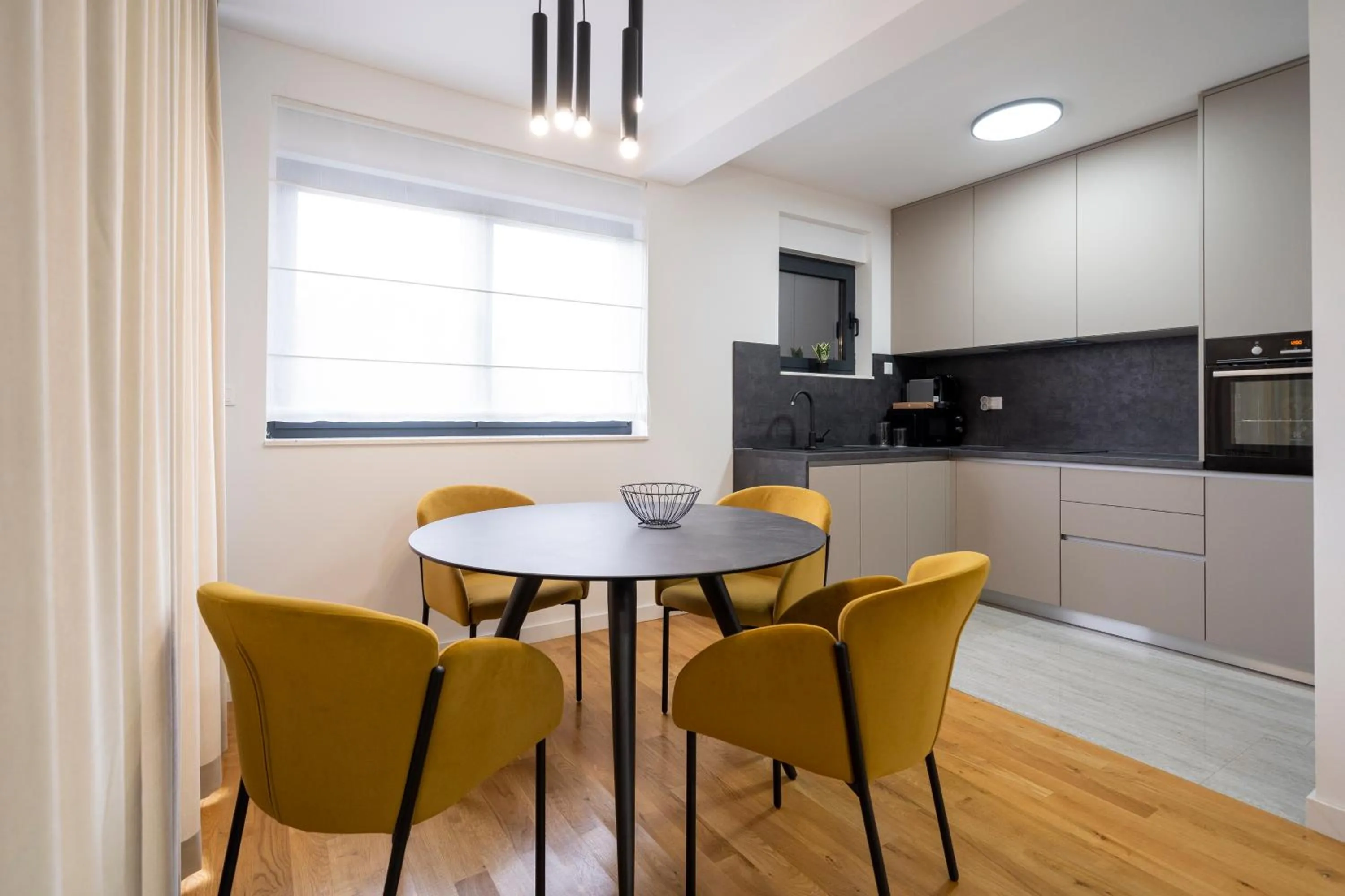 Kitchen or kitchenette in Mistral Retreat Zadar