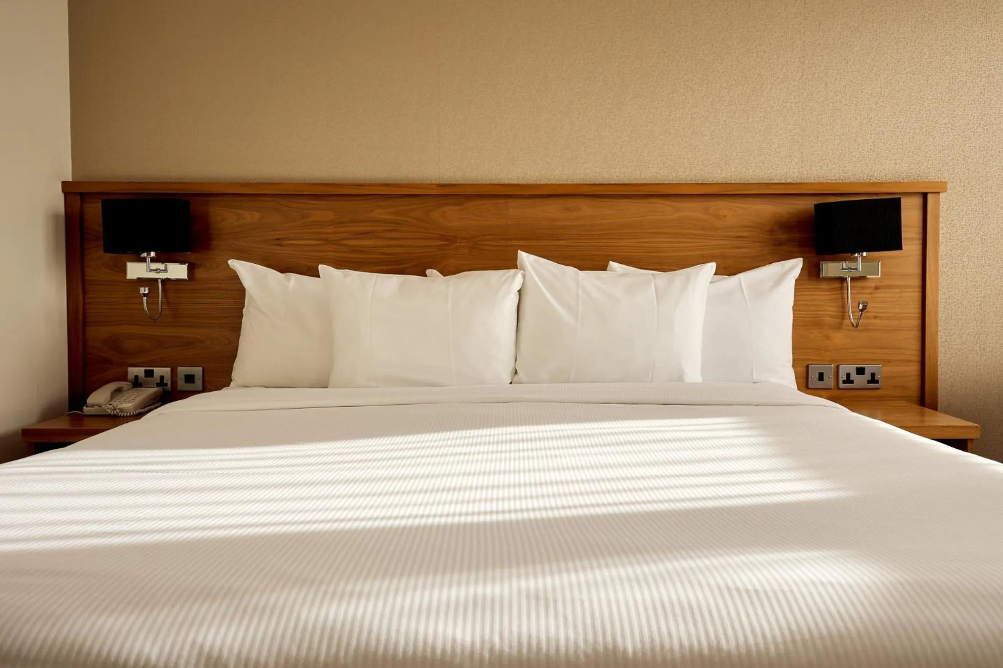 Photo of the whole room, Bed in Holiday Inn Newcastle Gosforth Park by IHG