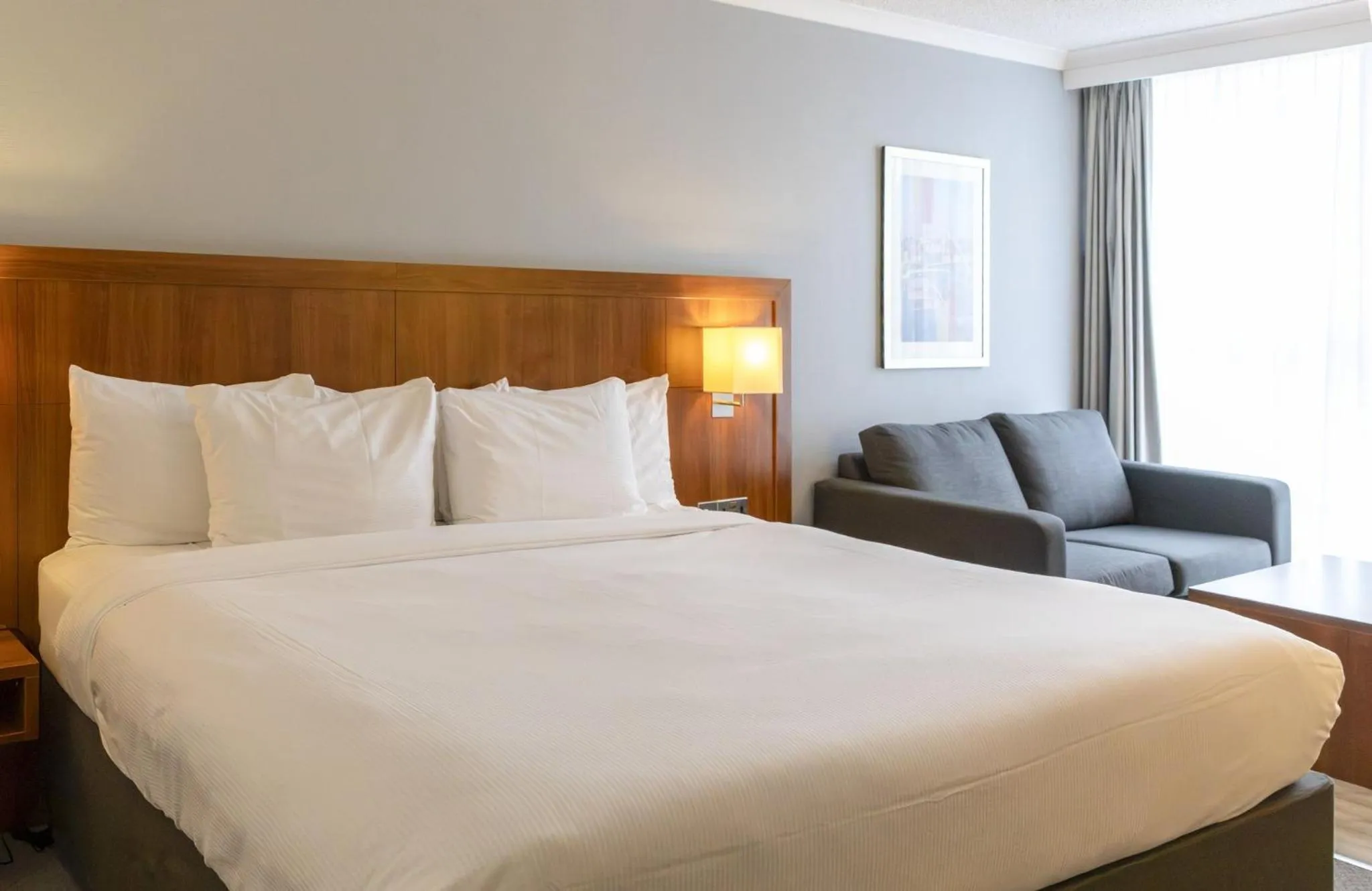 Photo of the whole room, Bed in Holiday Inn Newcastle Gosforth Park by IHG