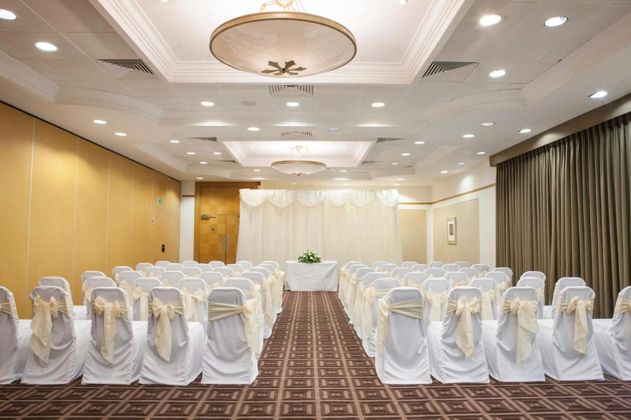 Meeting/conference room in Holiday Inn Newcastle Gosforth Park by IHG