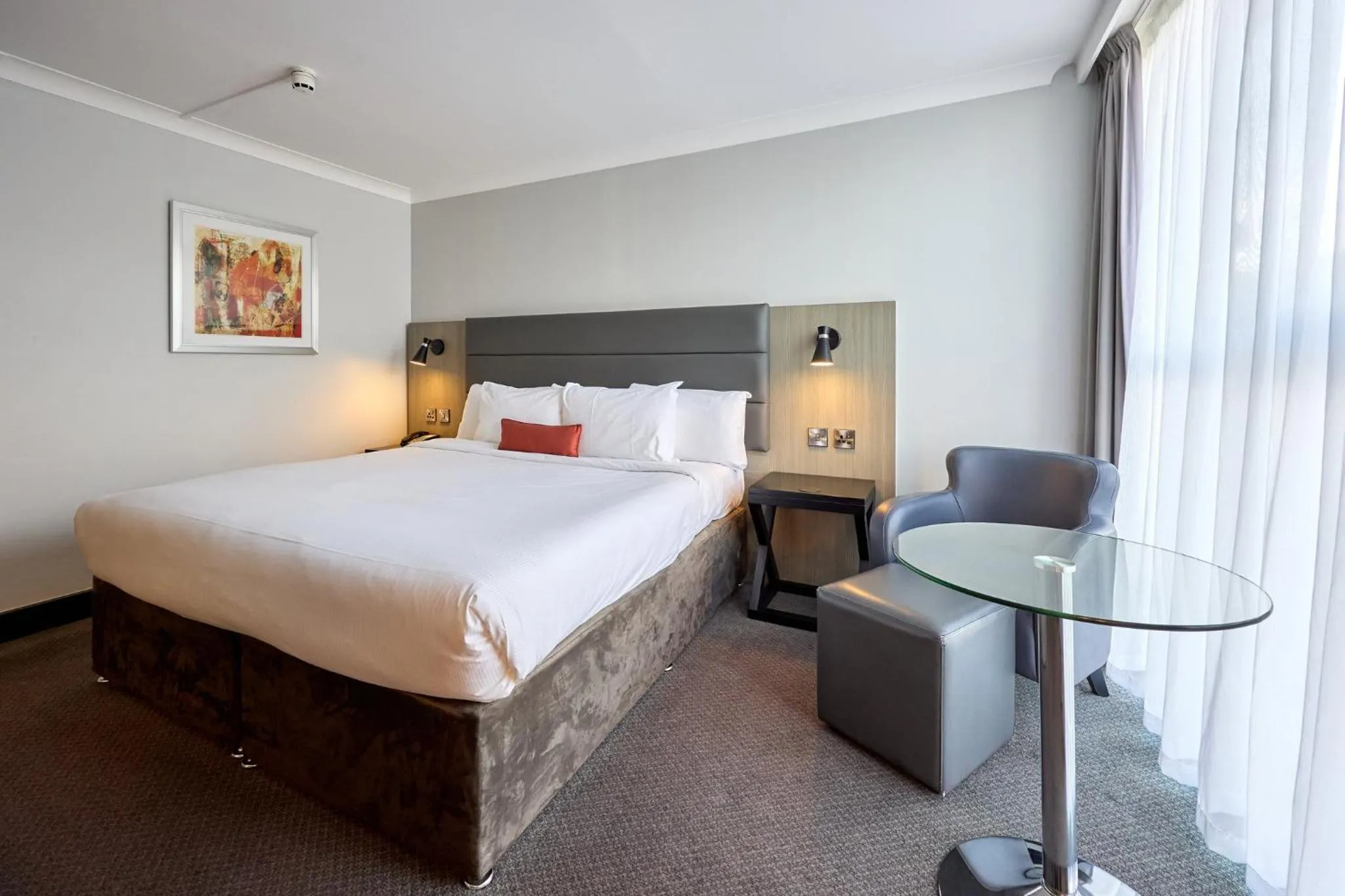 Photo of the whole room, Bed in Holiday Inn Newcastle Gosforth Park by IHG