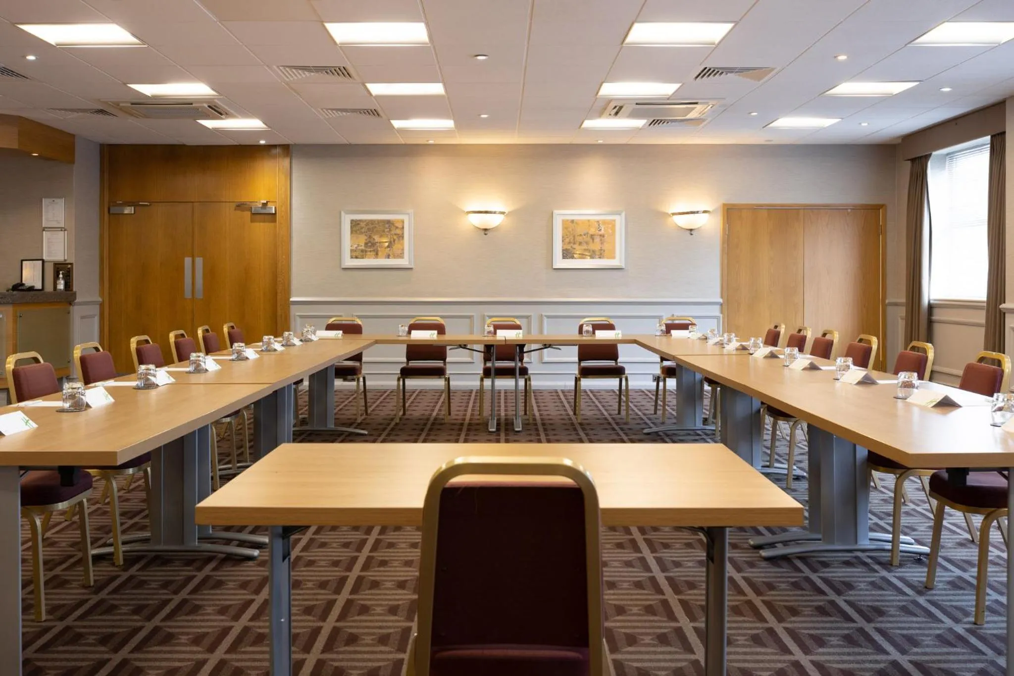 Meeting/conference room in Holiday Inn Newcastle Gosforth Park by IHG