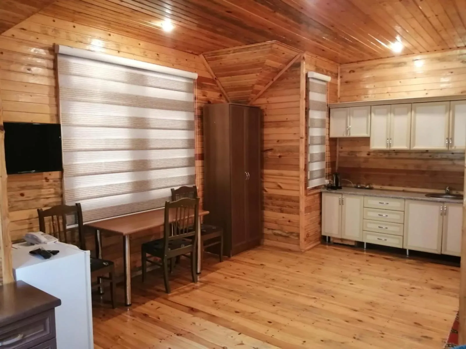Kitchen or kitchenette in Narin Qala Resort
