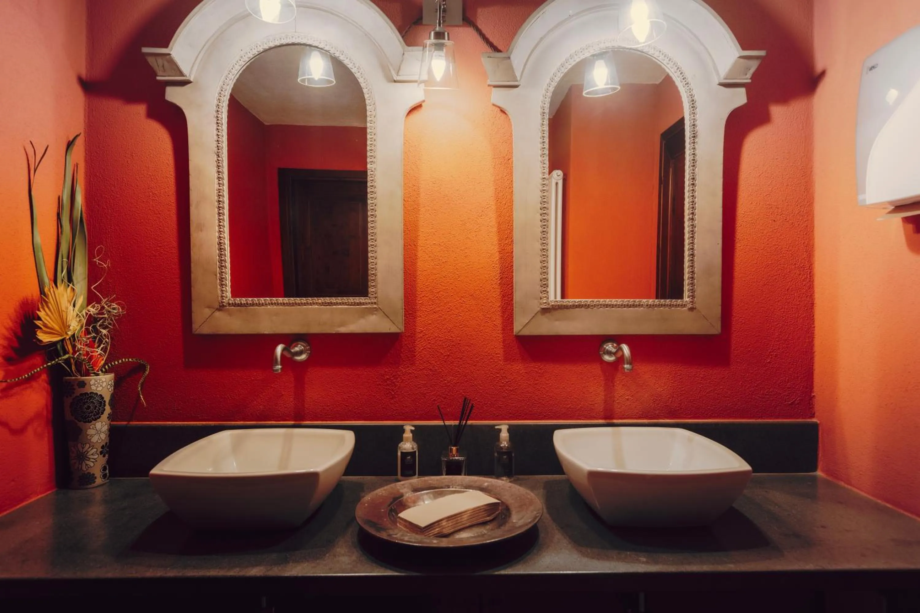 Bathroom in Locanda La Brenva - Estella Hotel Collection & Experience