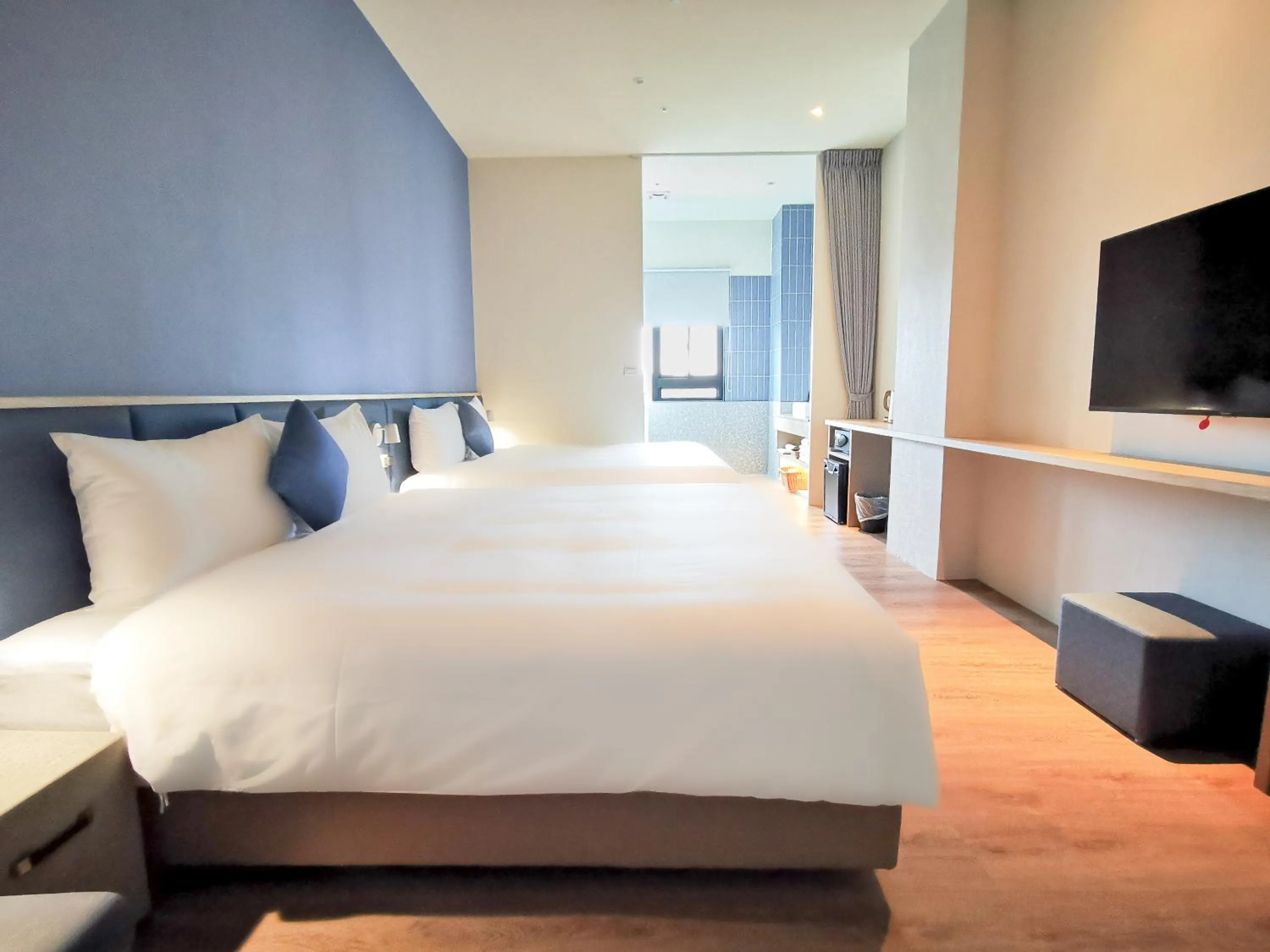 Photo of the whole room, Bed in Hotel Sandao