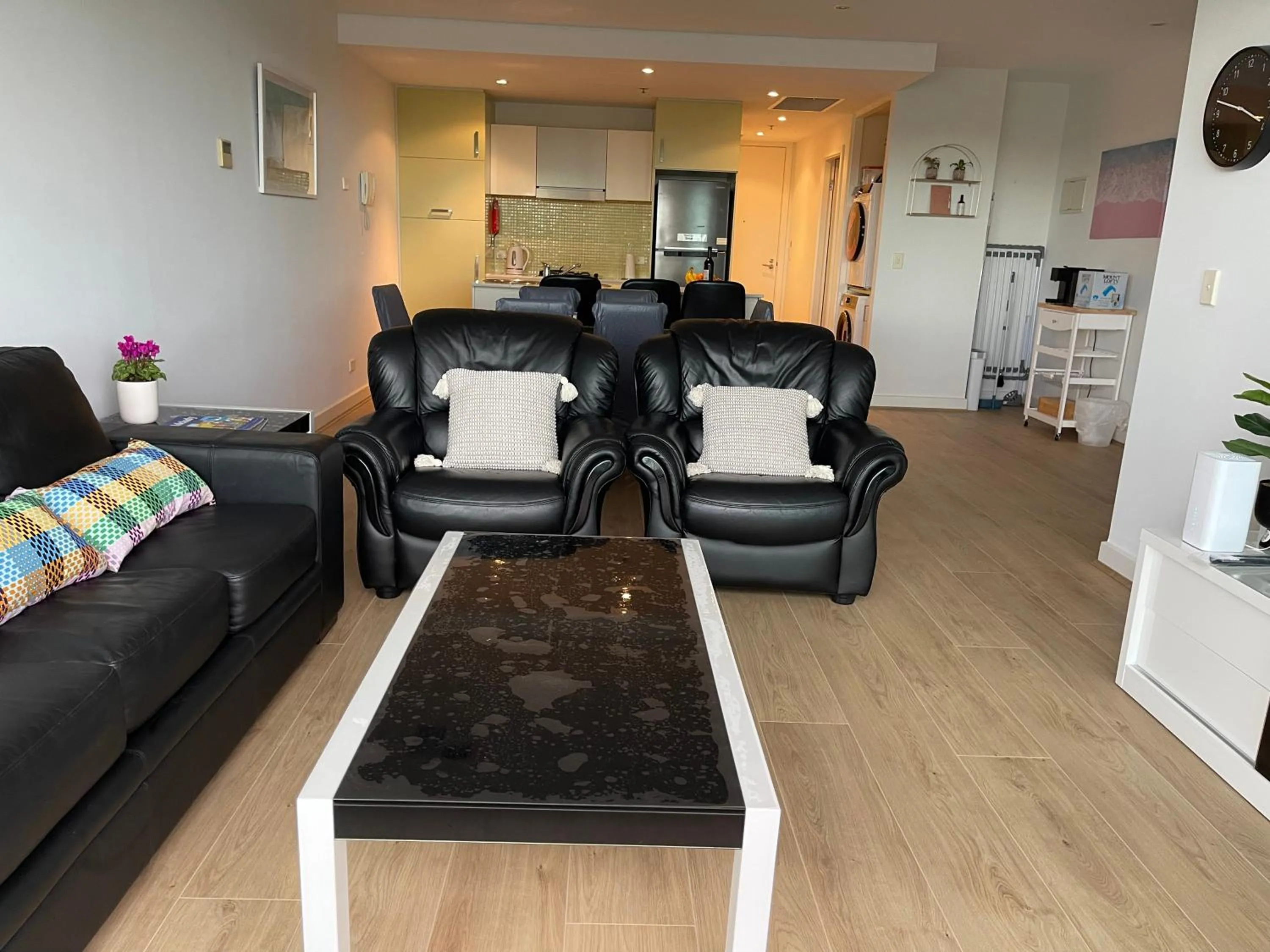 Glenelg resort style beachside apartment