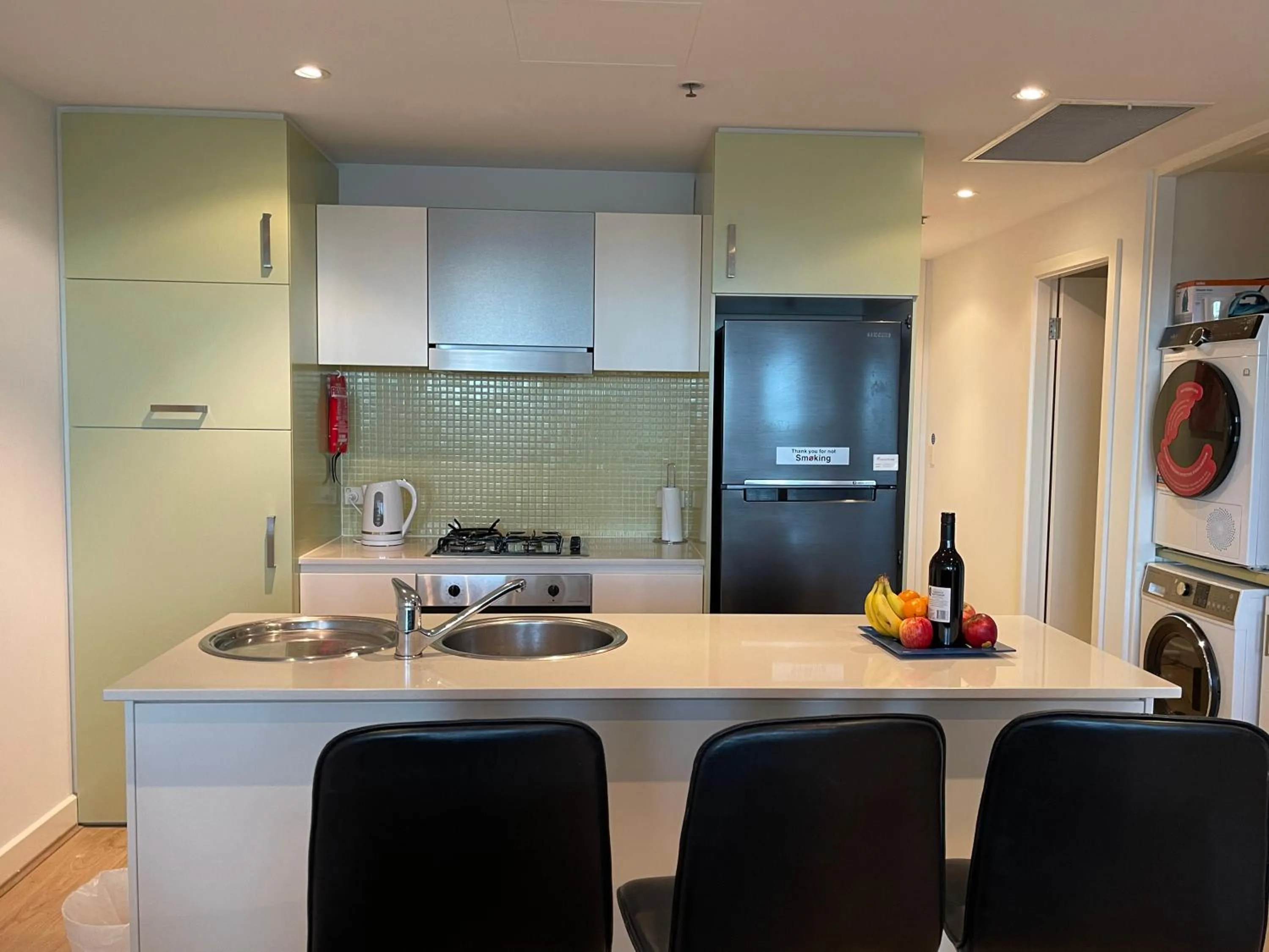 Glenelg resort style beachside apartment
