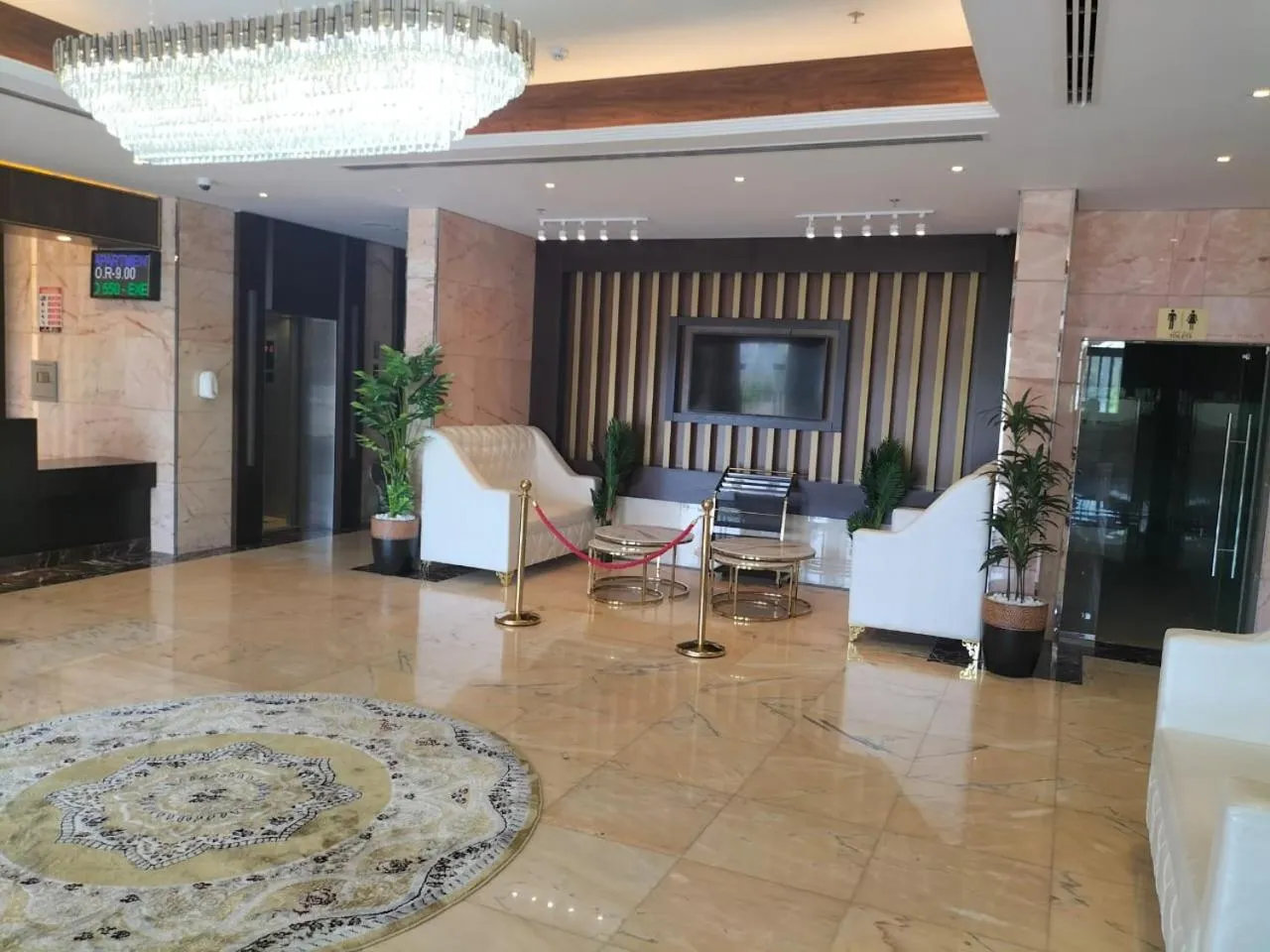 Lobby or reception in New Dream Plaza Hotel Apartment