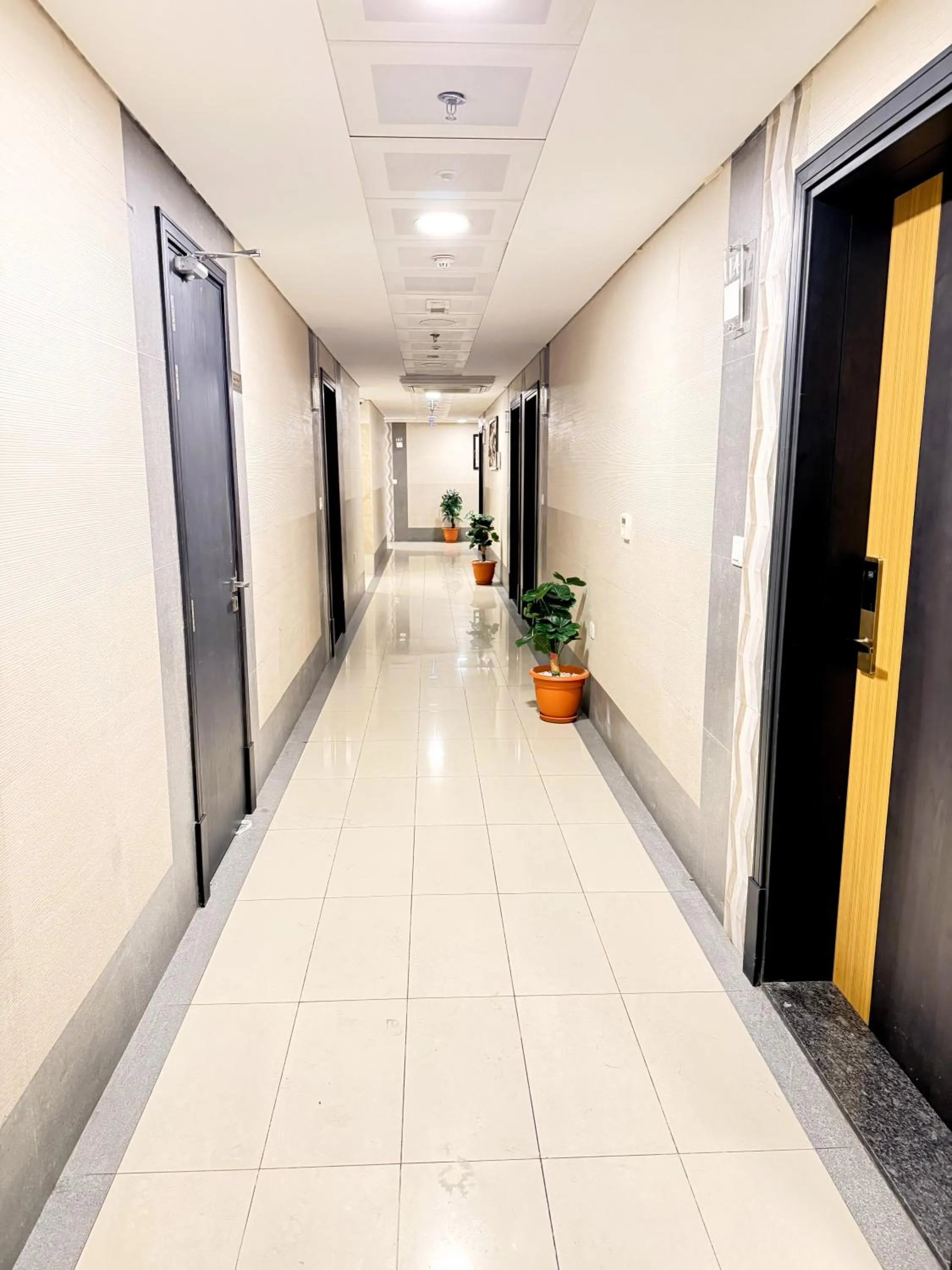 Property building in New Dream Plaza Hotel Apartment