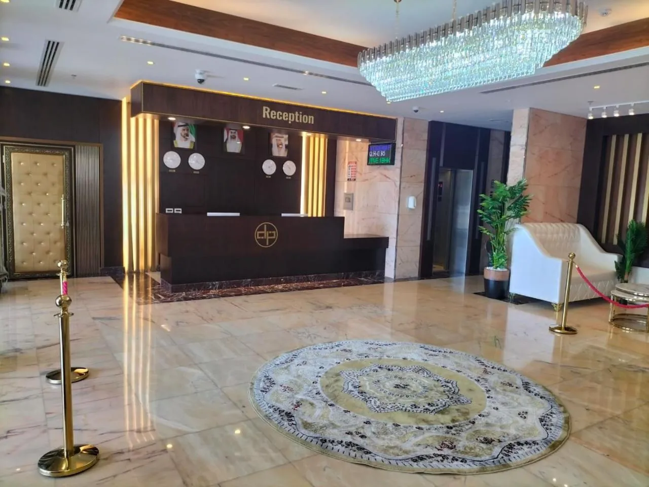 Lobby or reception in New Dream Plaza Hotel Apartment