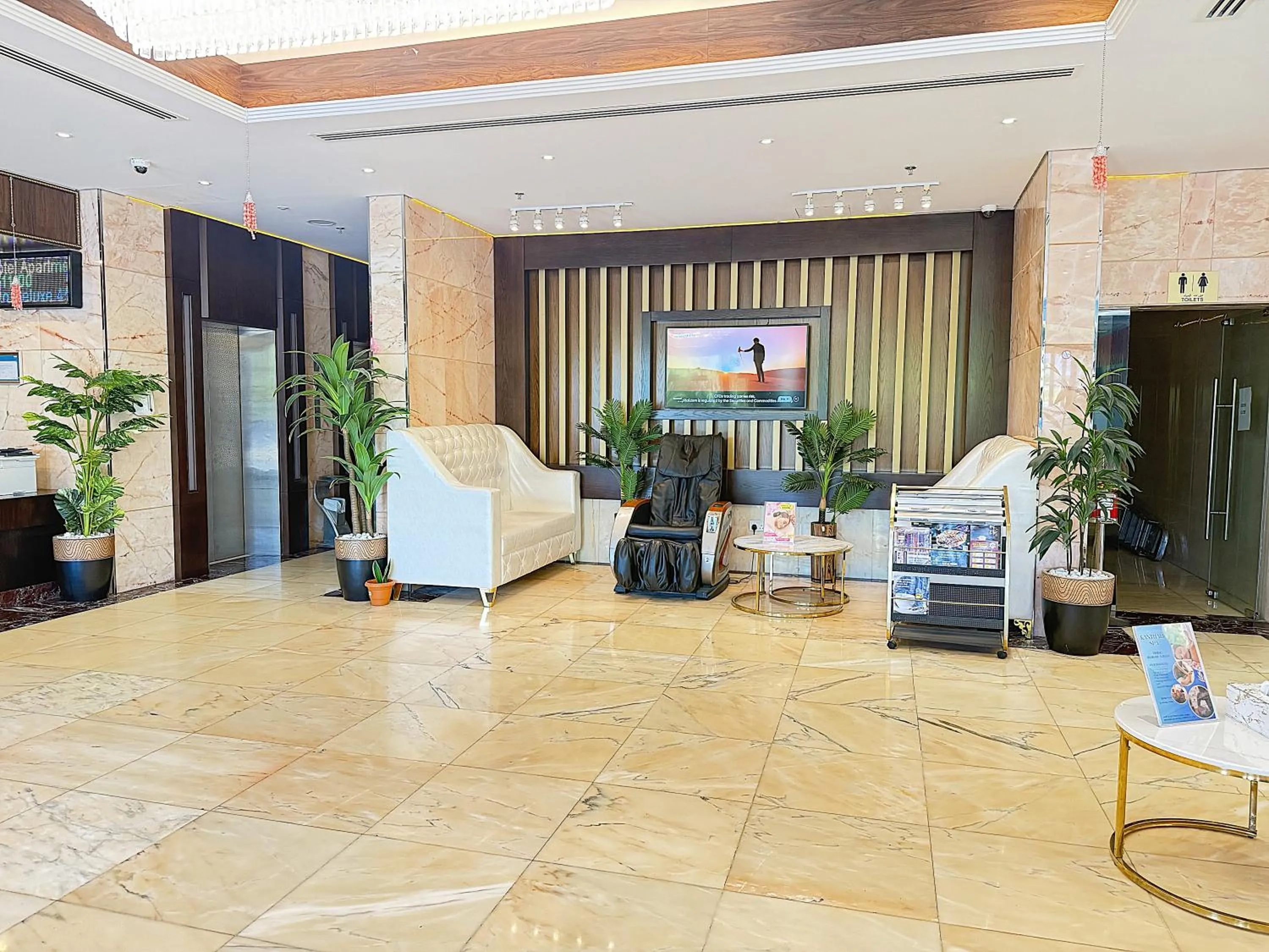 Lobby or reception in New Dream Plaza Hotel Apartment