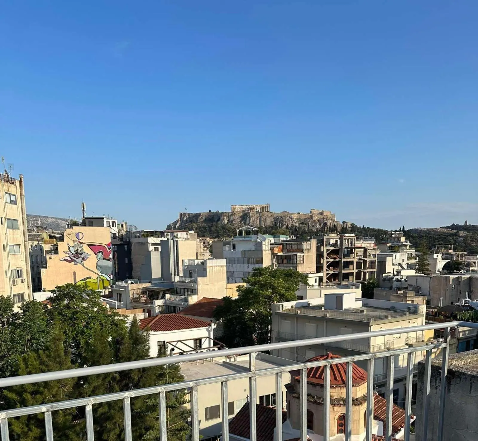 City view in 7ATHENS