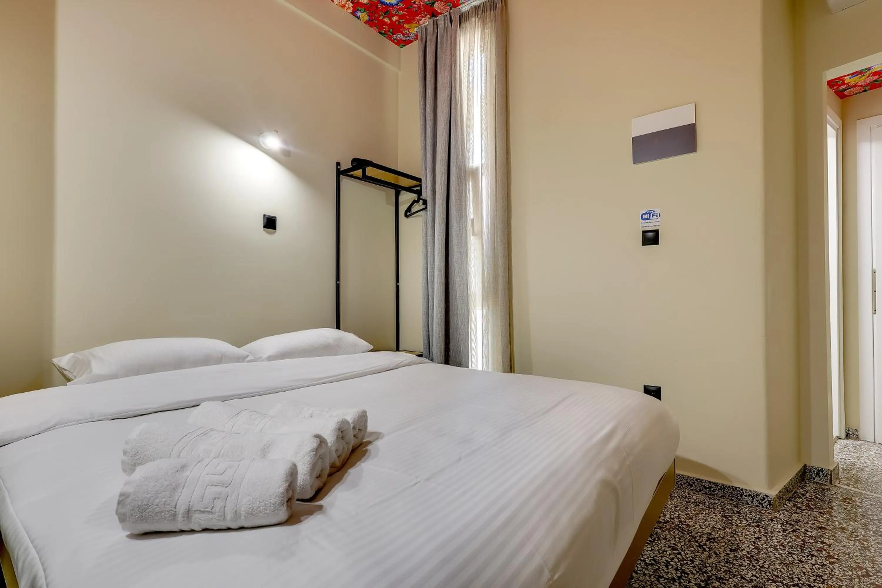 Photo of the whole room, Bed in 7ATHENS