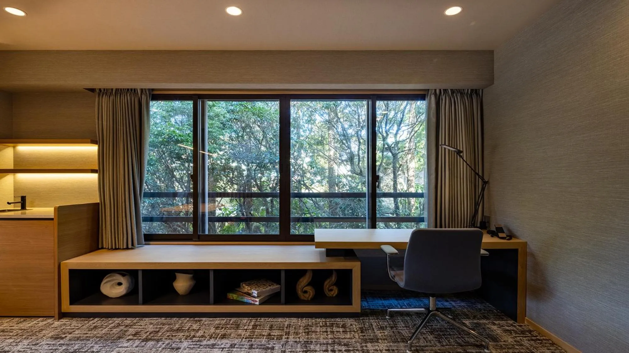 Photo of the whole room in Sengokubara COCON