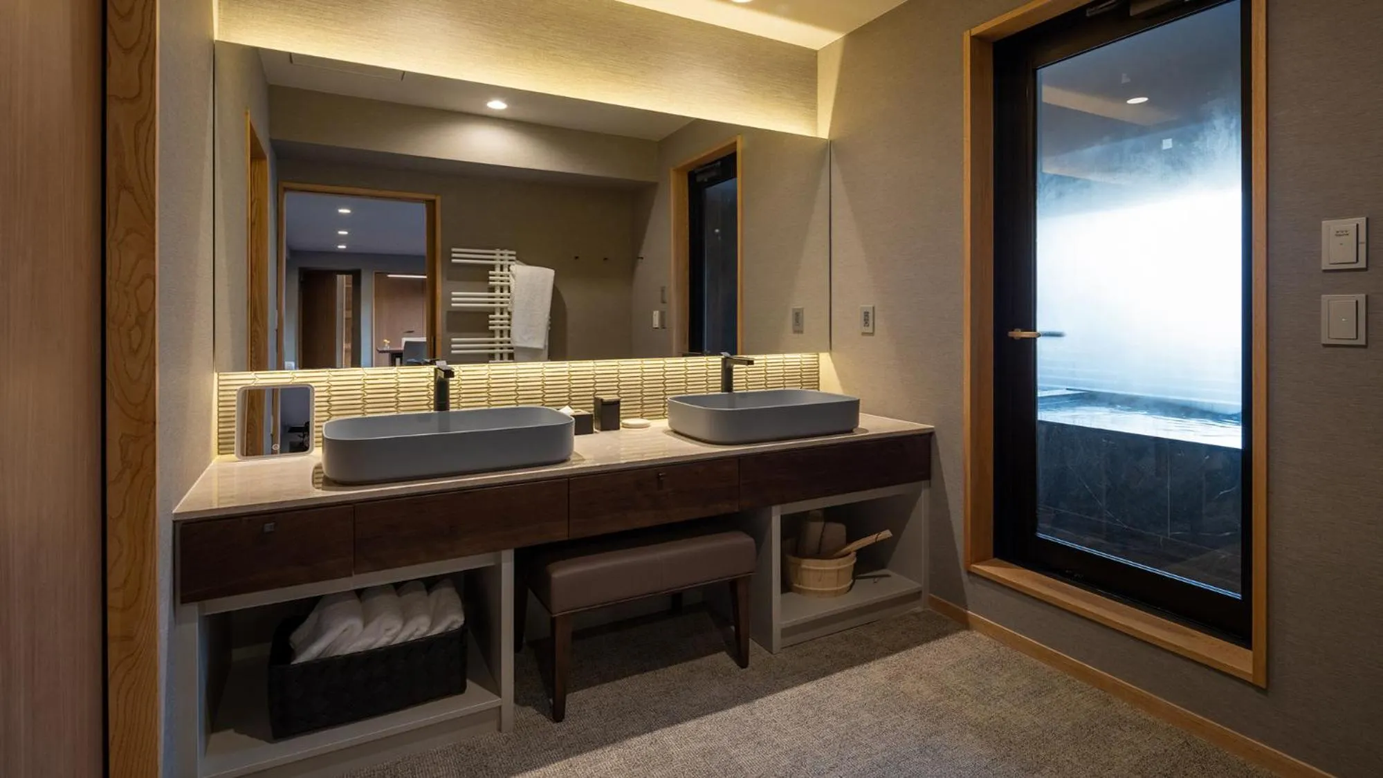 Photo of the whole room in Sengokubara COCON