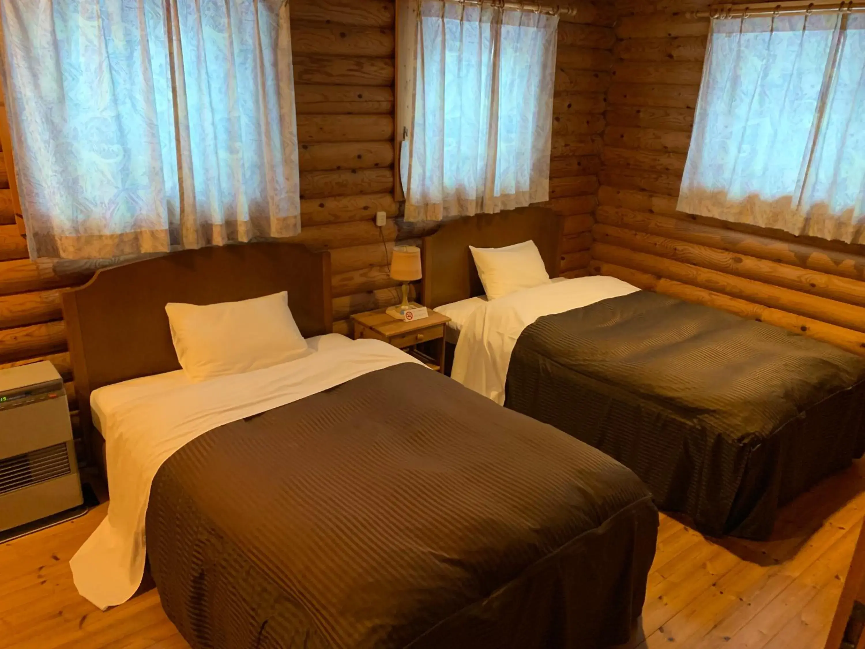 Bed in Awone Shirakami Juniko Bed in Awone Shirakami Juniko