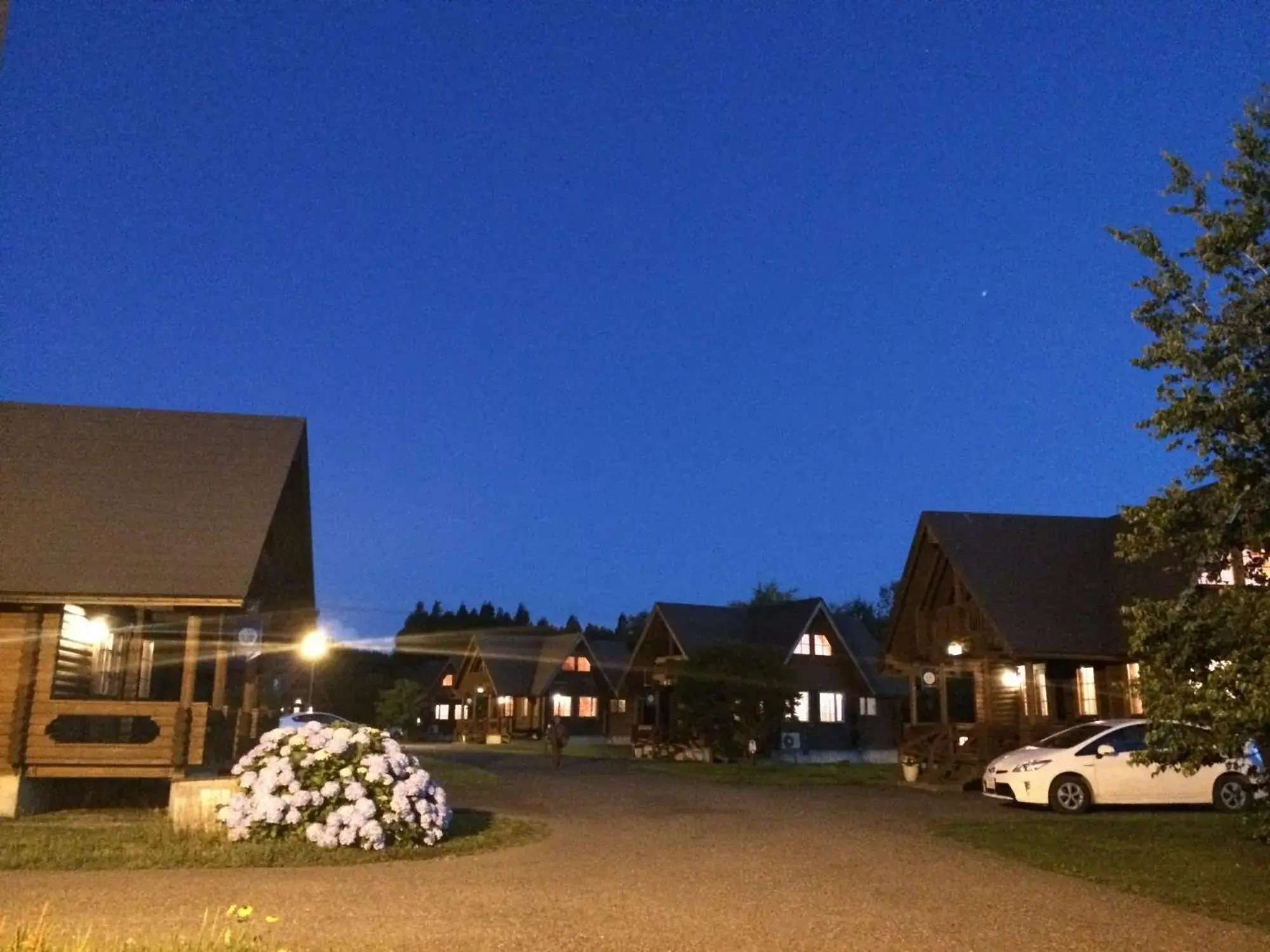 Property building in Awone Shirakami Juniko Property building in Awone Shirakami Juniko