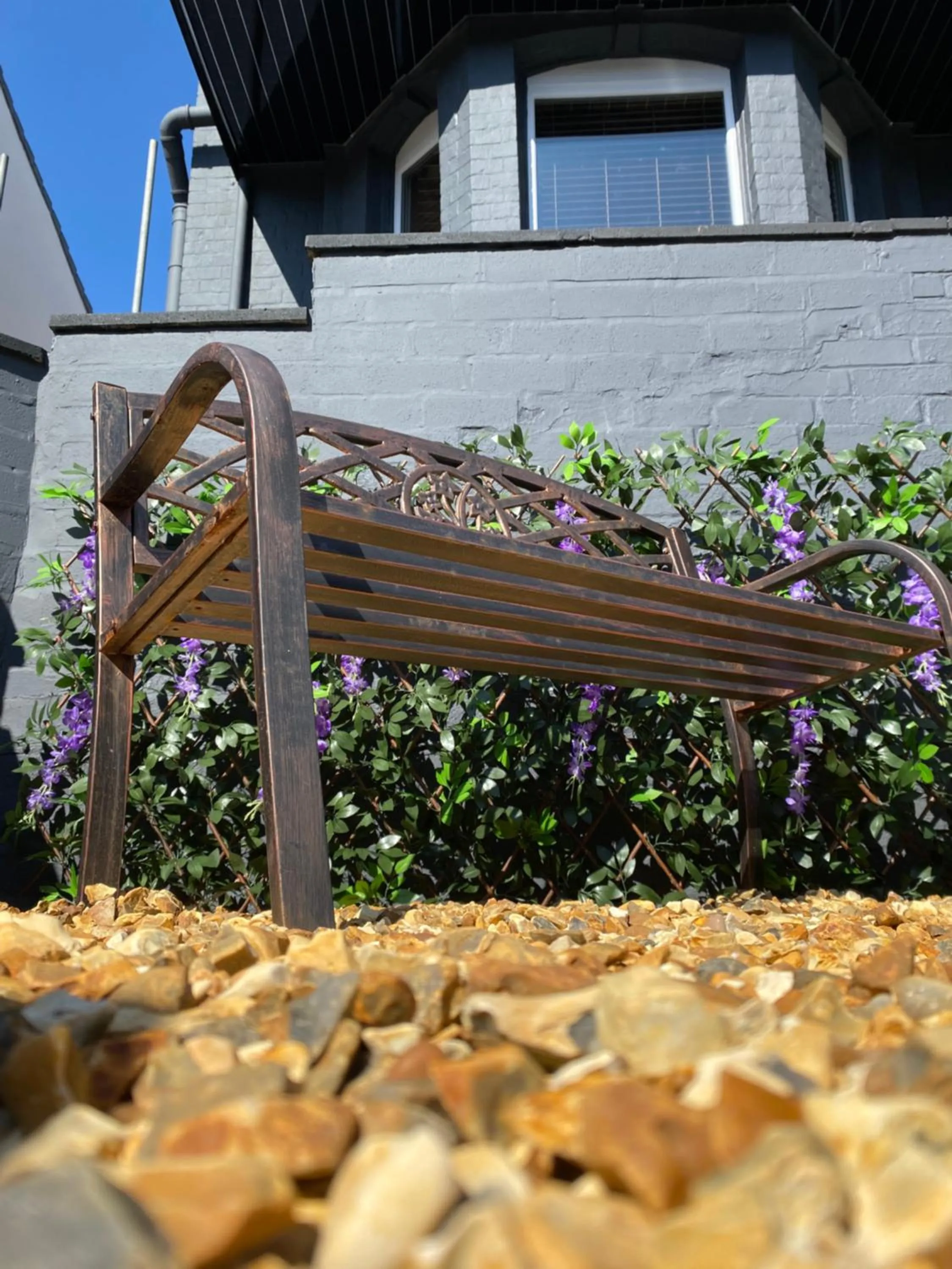 Garden in The New Talbot Hotel