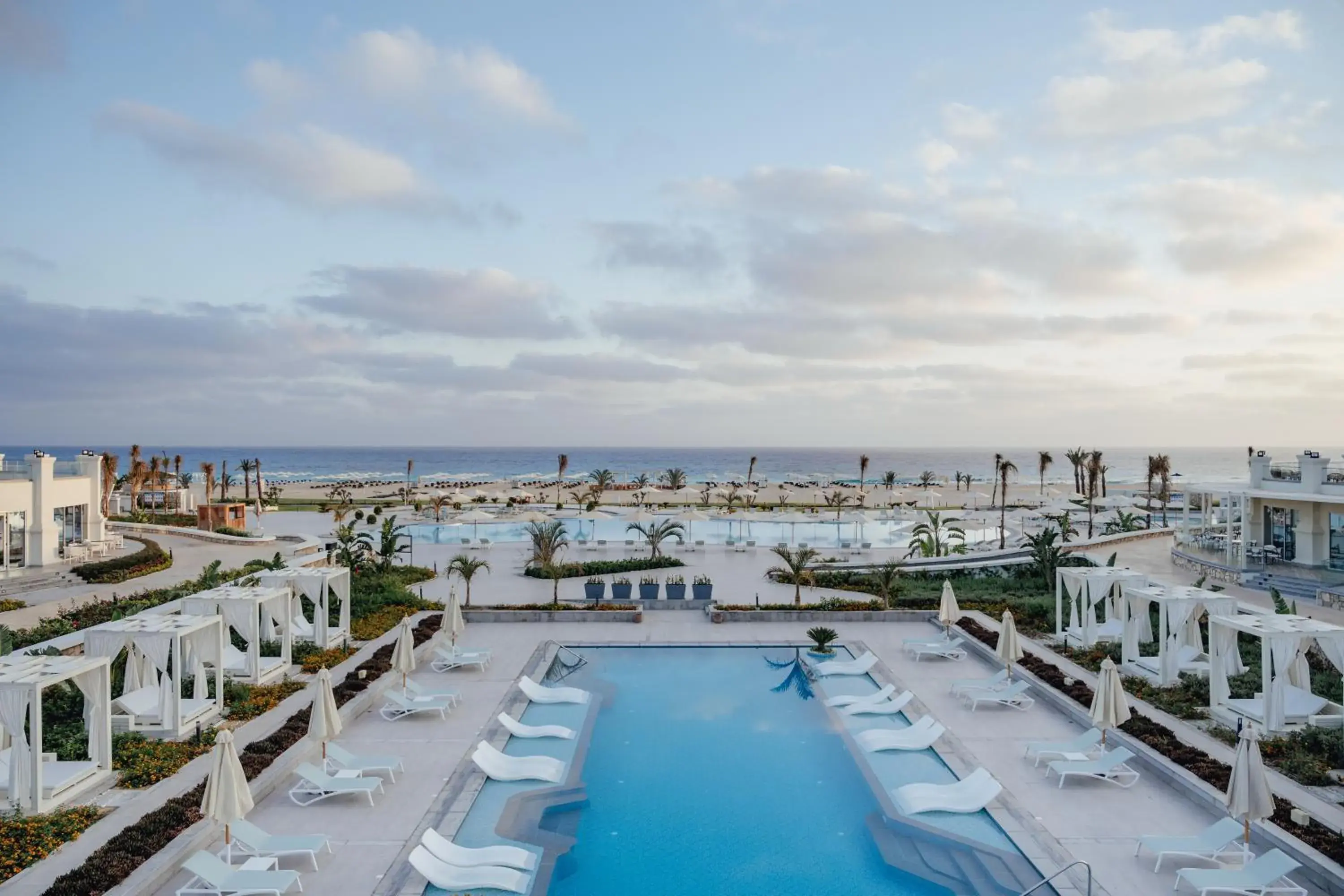 Property building in Cleopatra Sidi Heneish Property building in Cleopatra Sidi Heneish