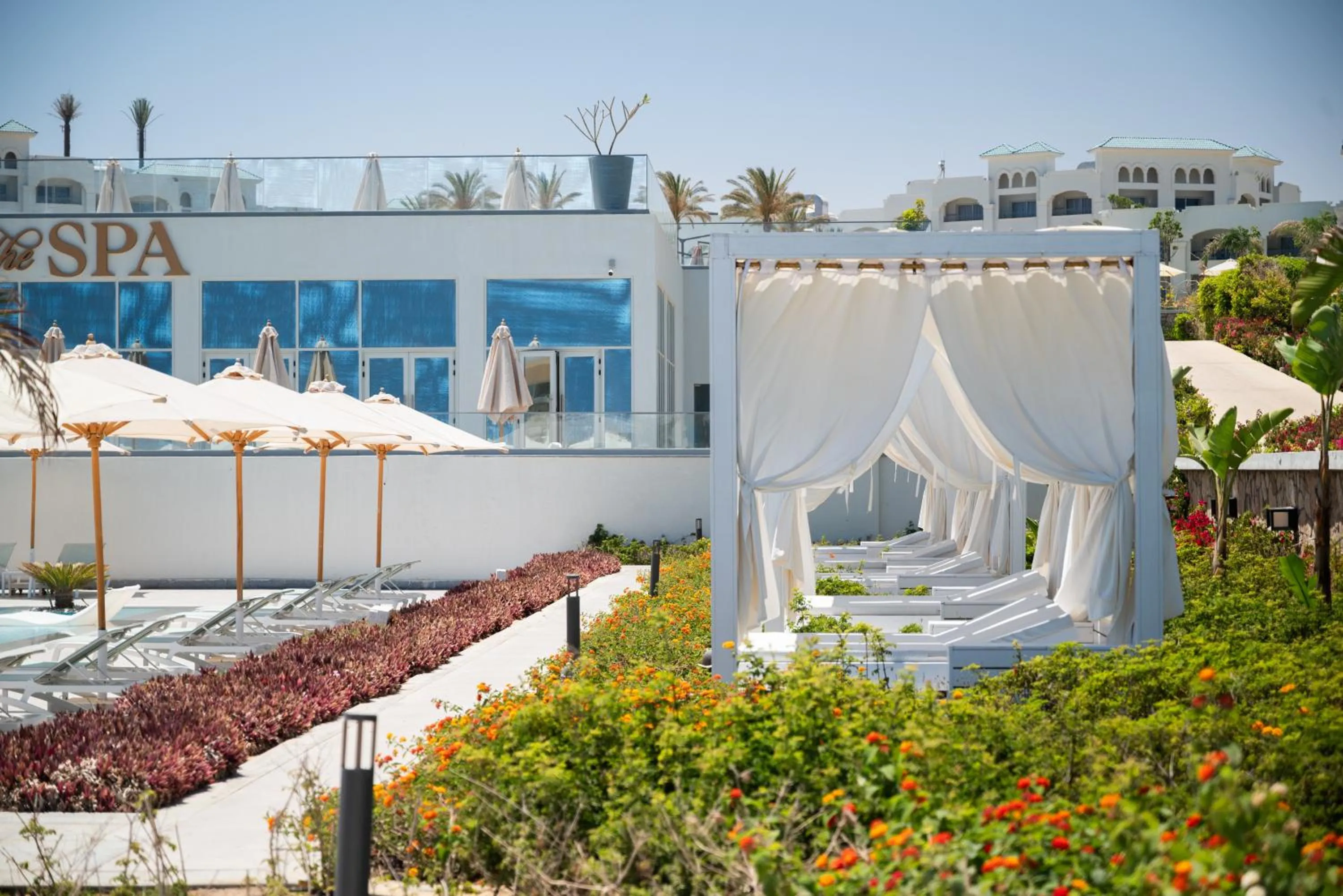 Swimming pool in Cleopatra Sidi Heneish