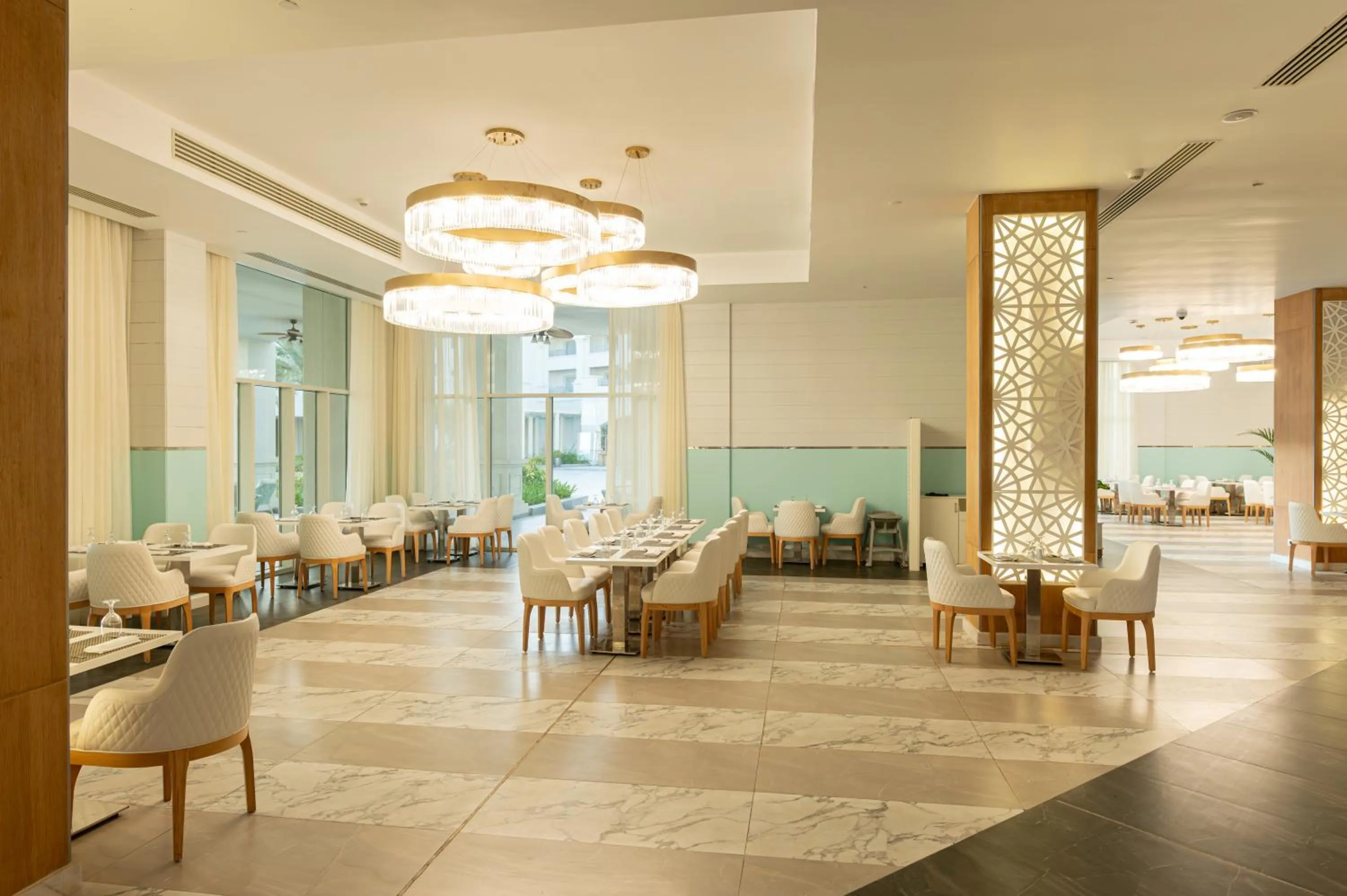 Restaurant/places to eat in Cleopatra Sidi Heneish