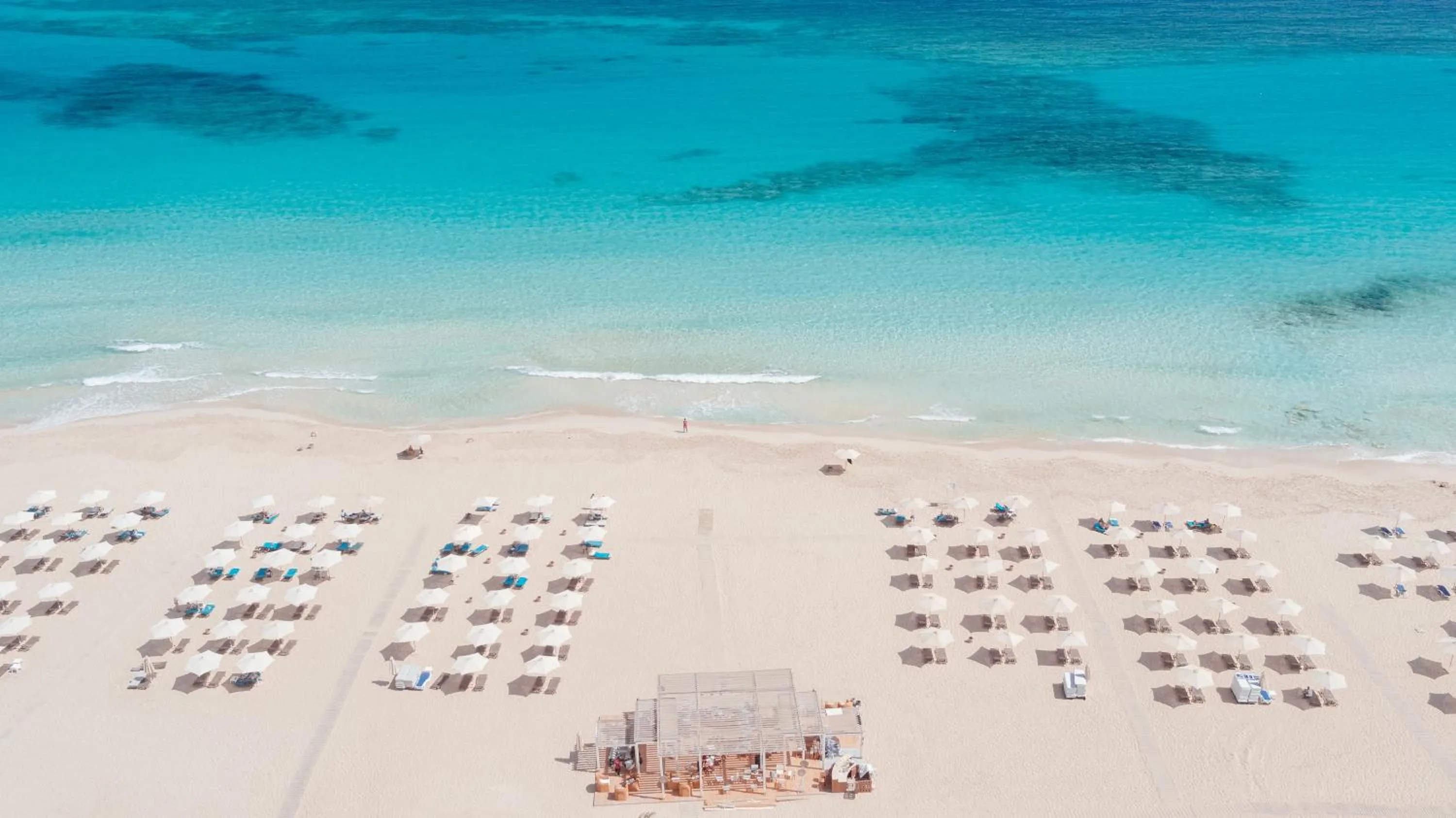 Beach in Cleopatra Sidi Heneish