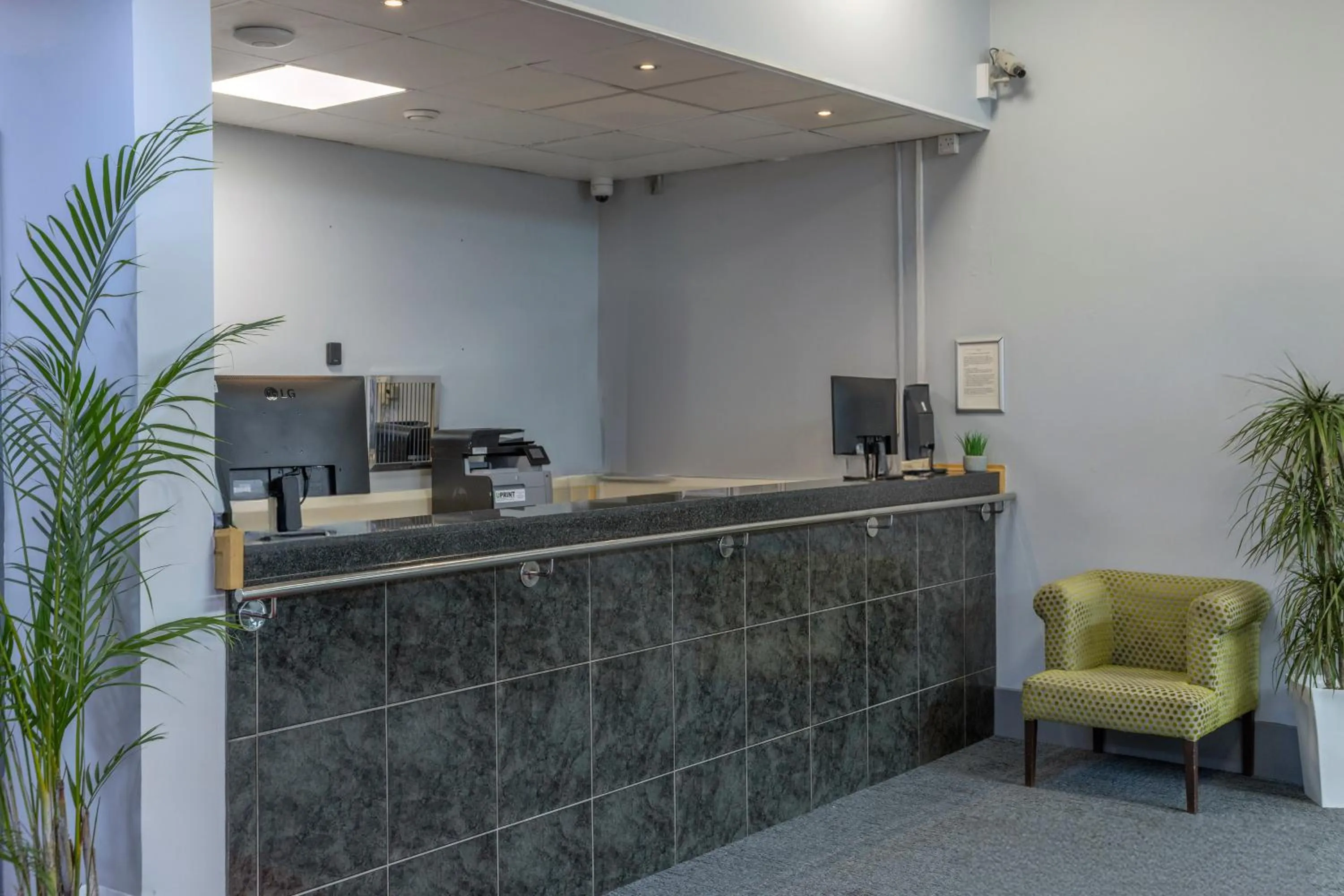 Lobby or reception in Best Western Sheffield City Hotel