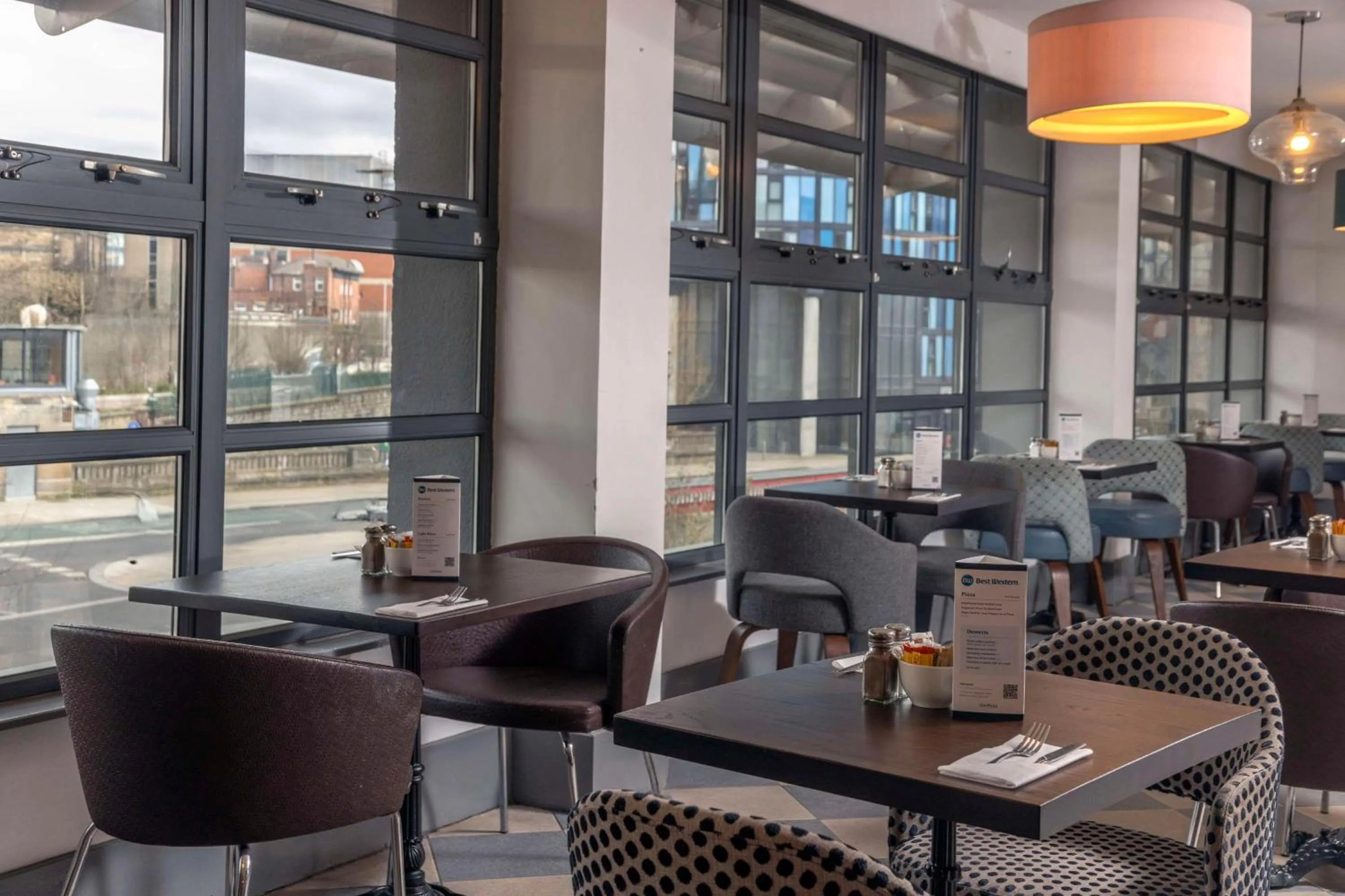 Restaurant/places to eat in Best Western Sheffield City Hotel