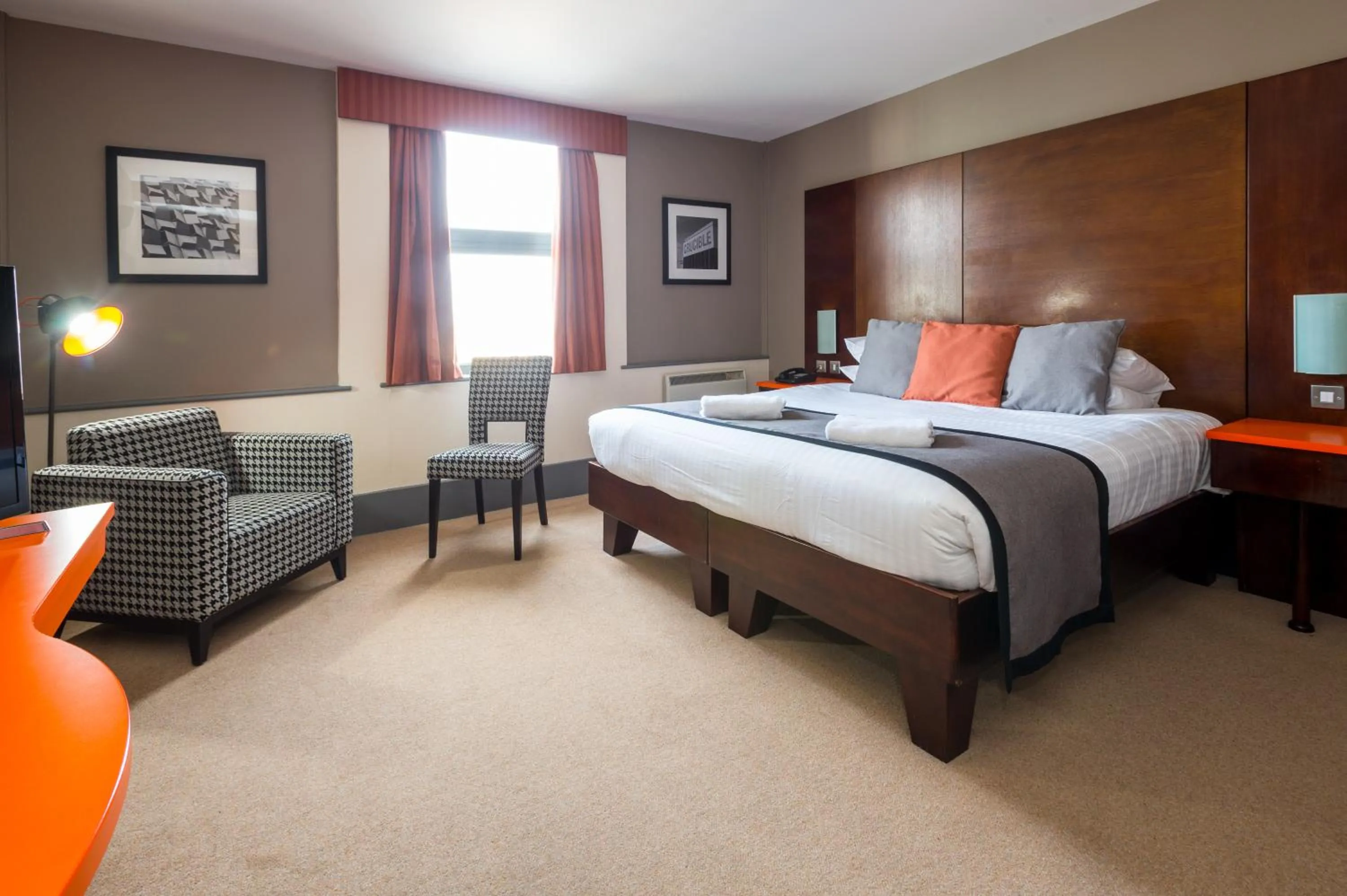 Bedroom, Bed in Best Western Sheffield City Hotel
