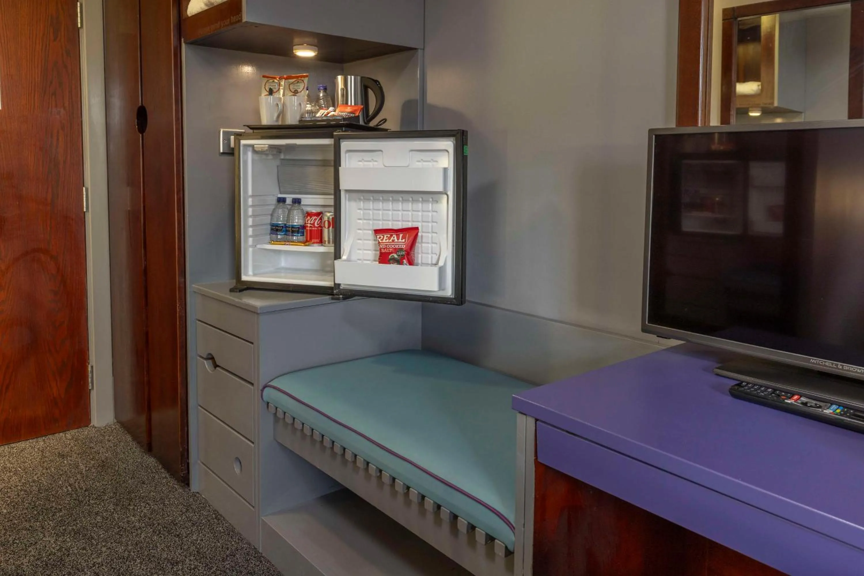 Bedroom in Best Western Sheffield City Hotel