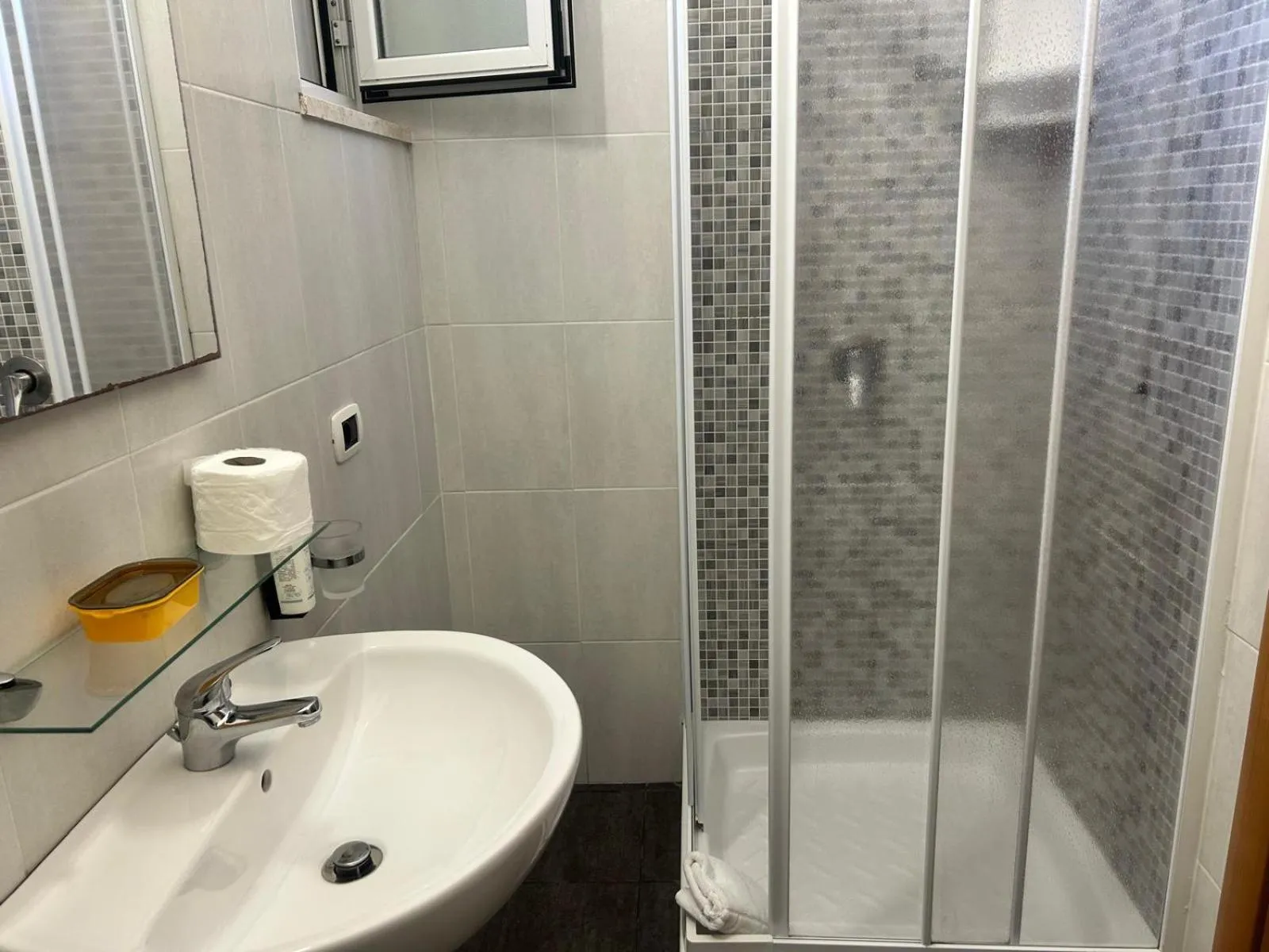 Bathroom in Accommodation Corallo