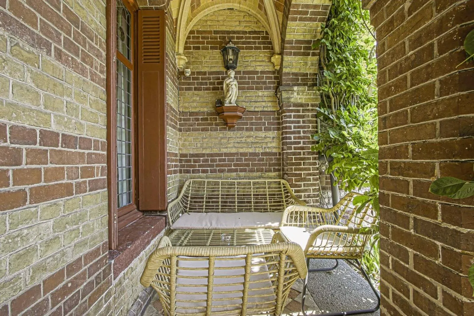 Patio in La Villa Bligny