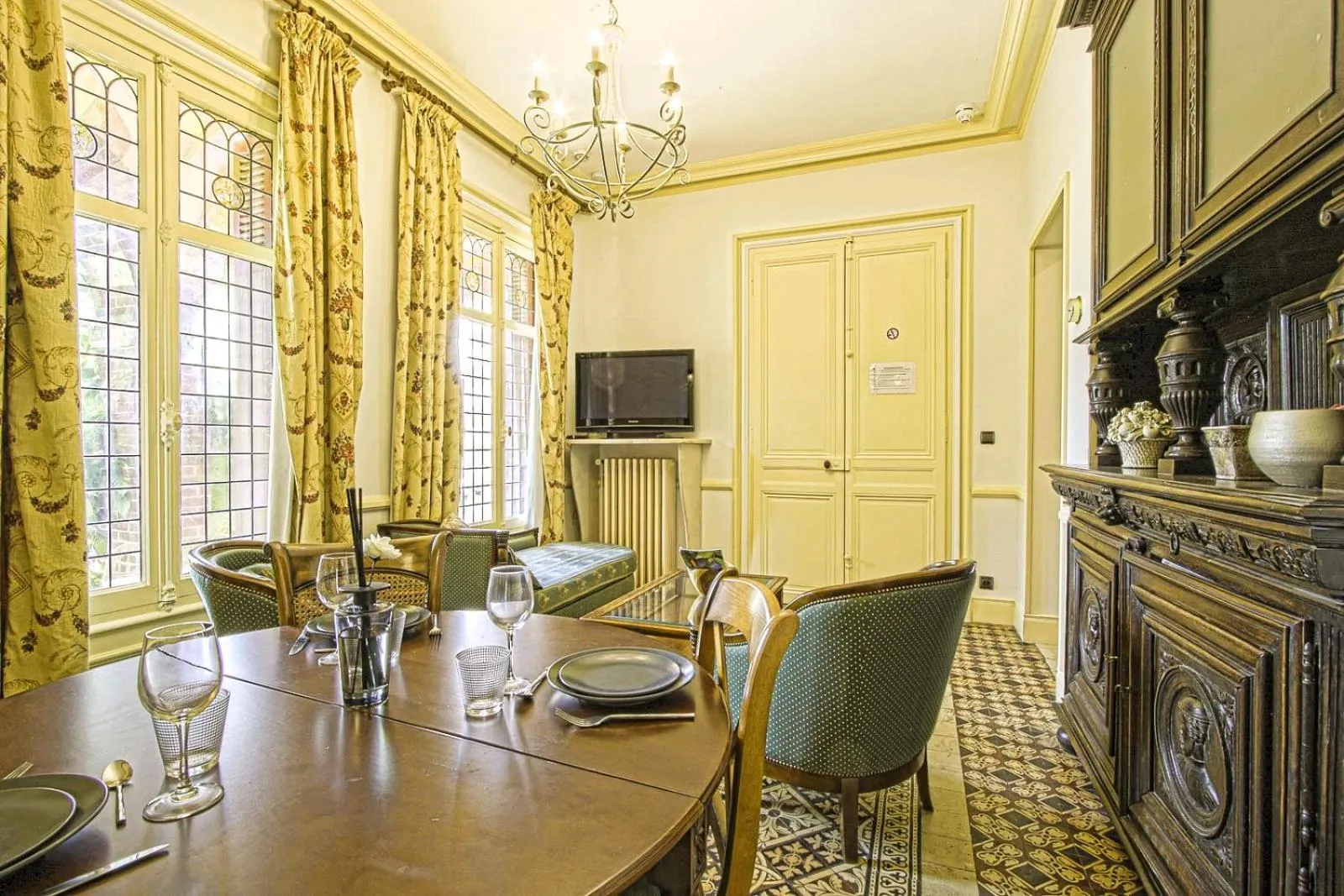 Seating area in La Villa Bligny