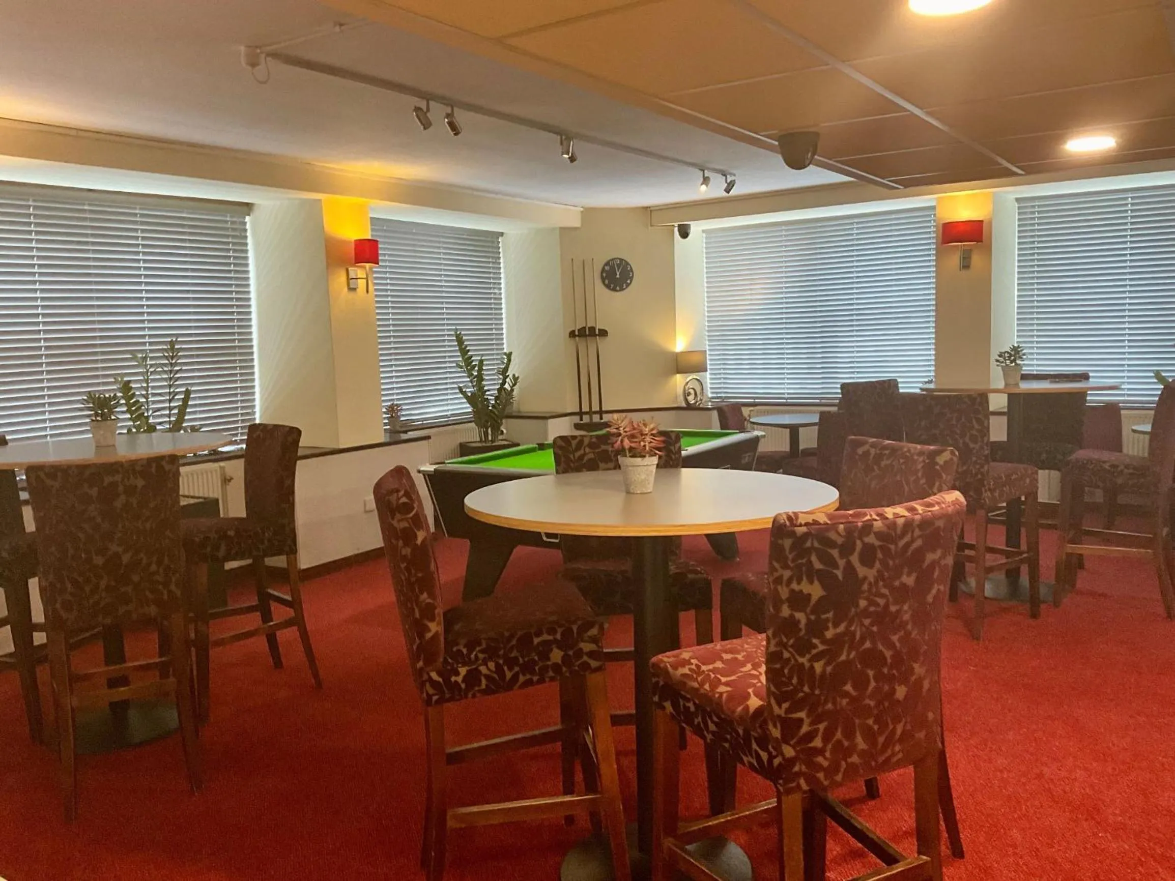 Lounge or bar in Britannia Inn Glasgow