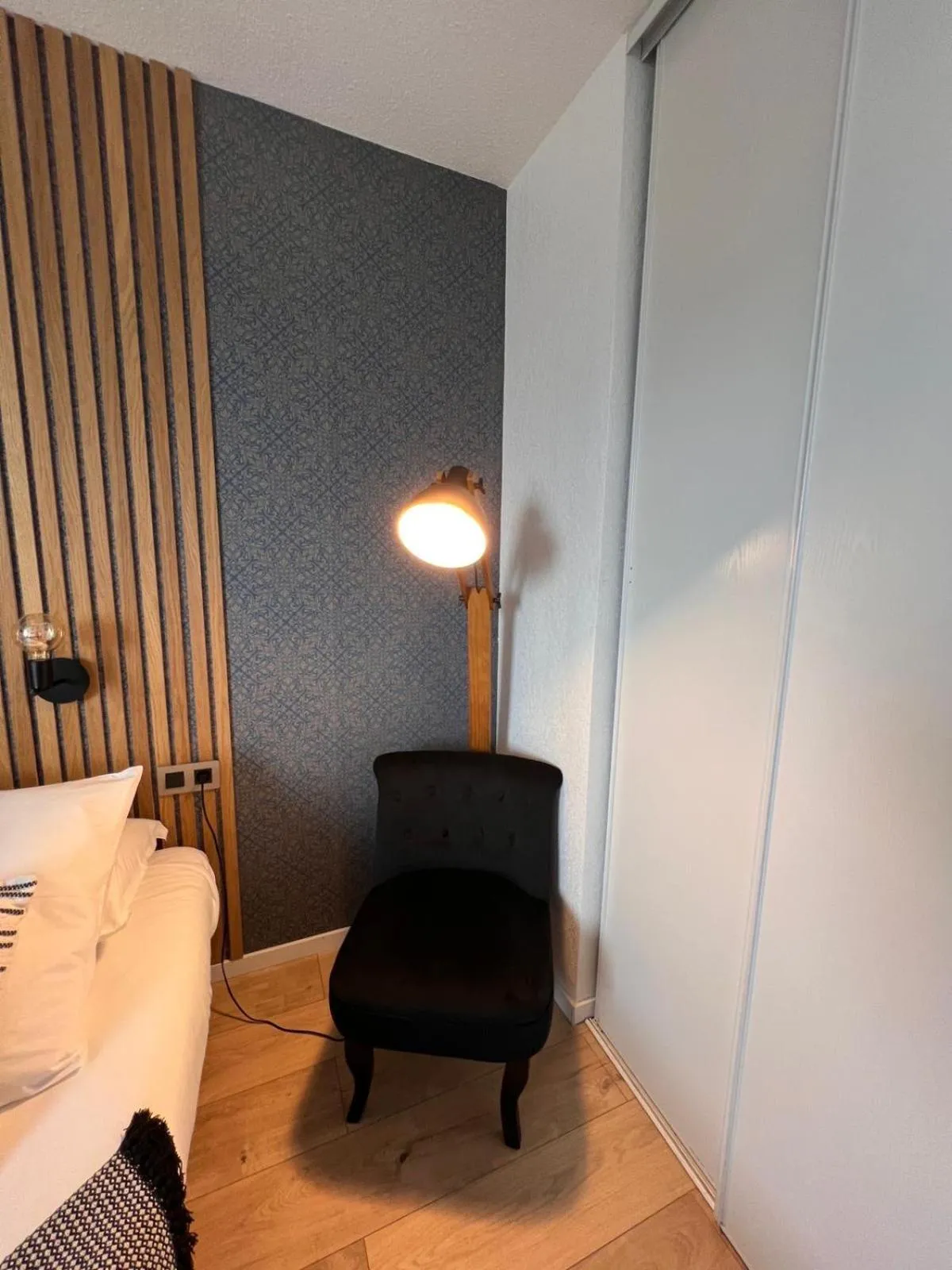 Bed in Appart'Hotel - Gare TGV - Courtine - Confluence - 407