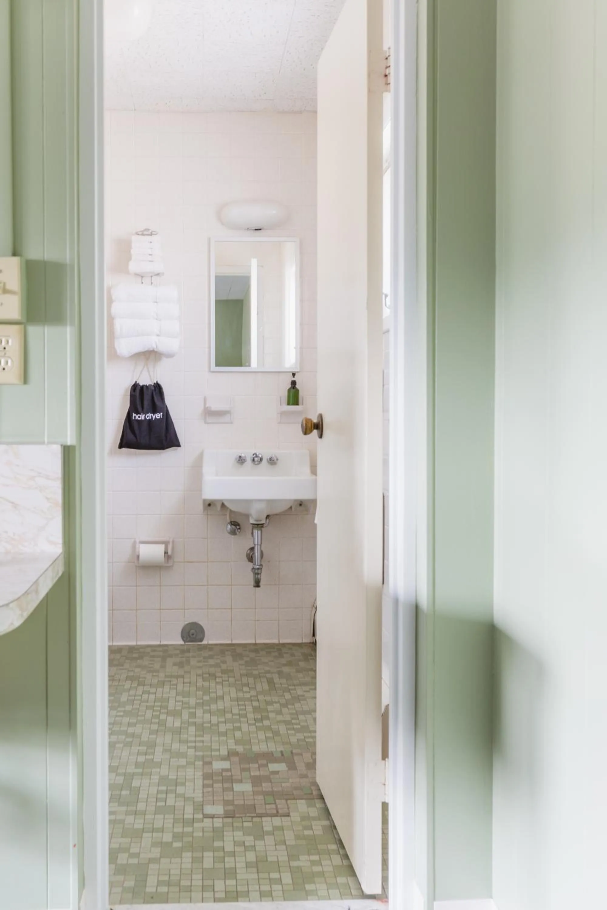 Bathroom in Motel Bear Lake