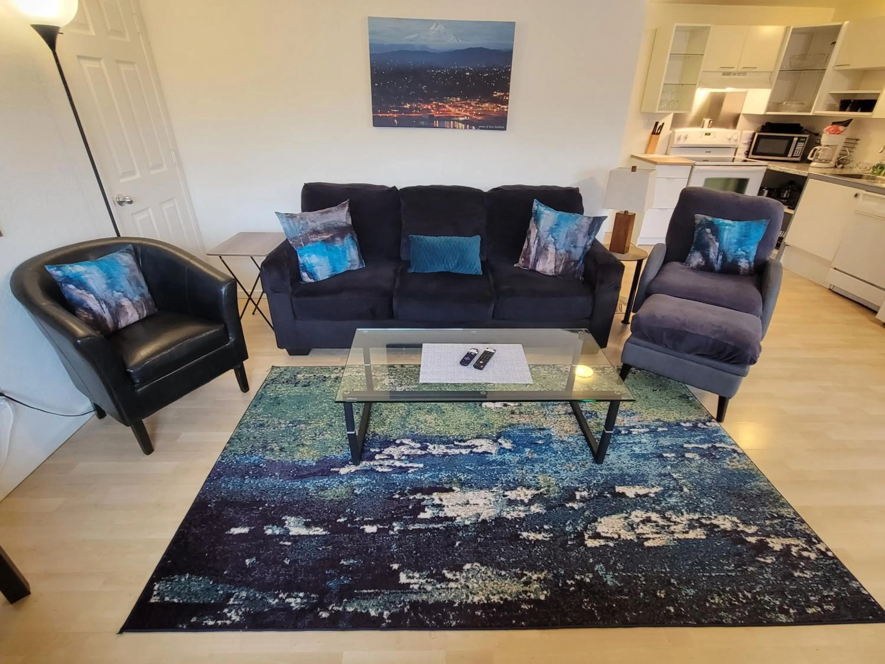 Hood River Suites Extended Stay Apartment Hotel