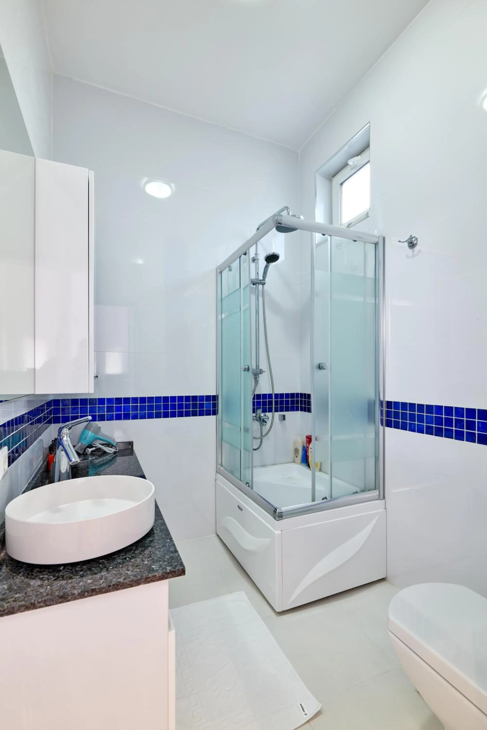 Shower in Beyaz Köşk Geyve