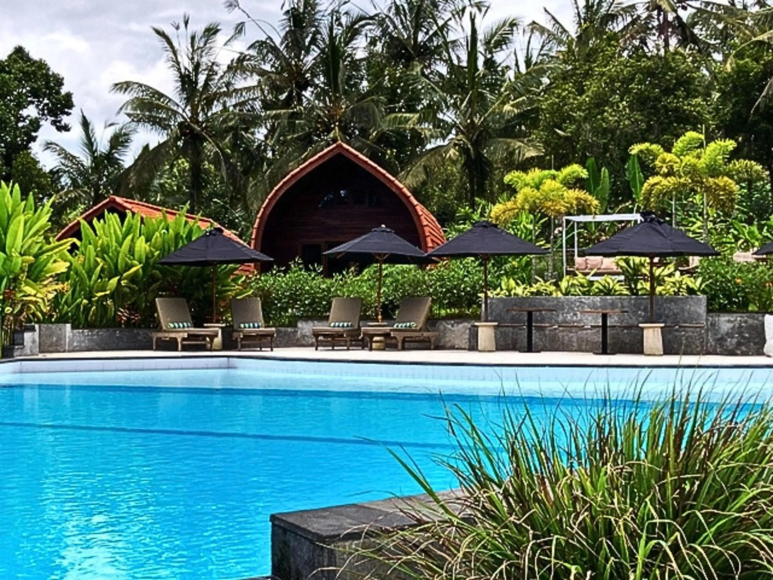 Swimming pool in Antagana Retreat
