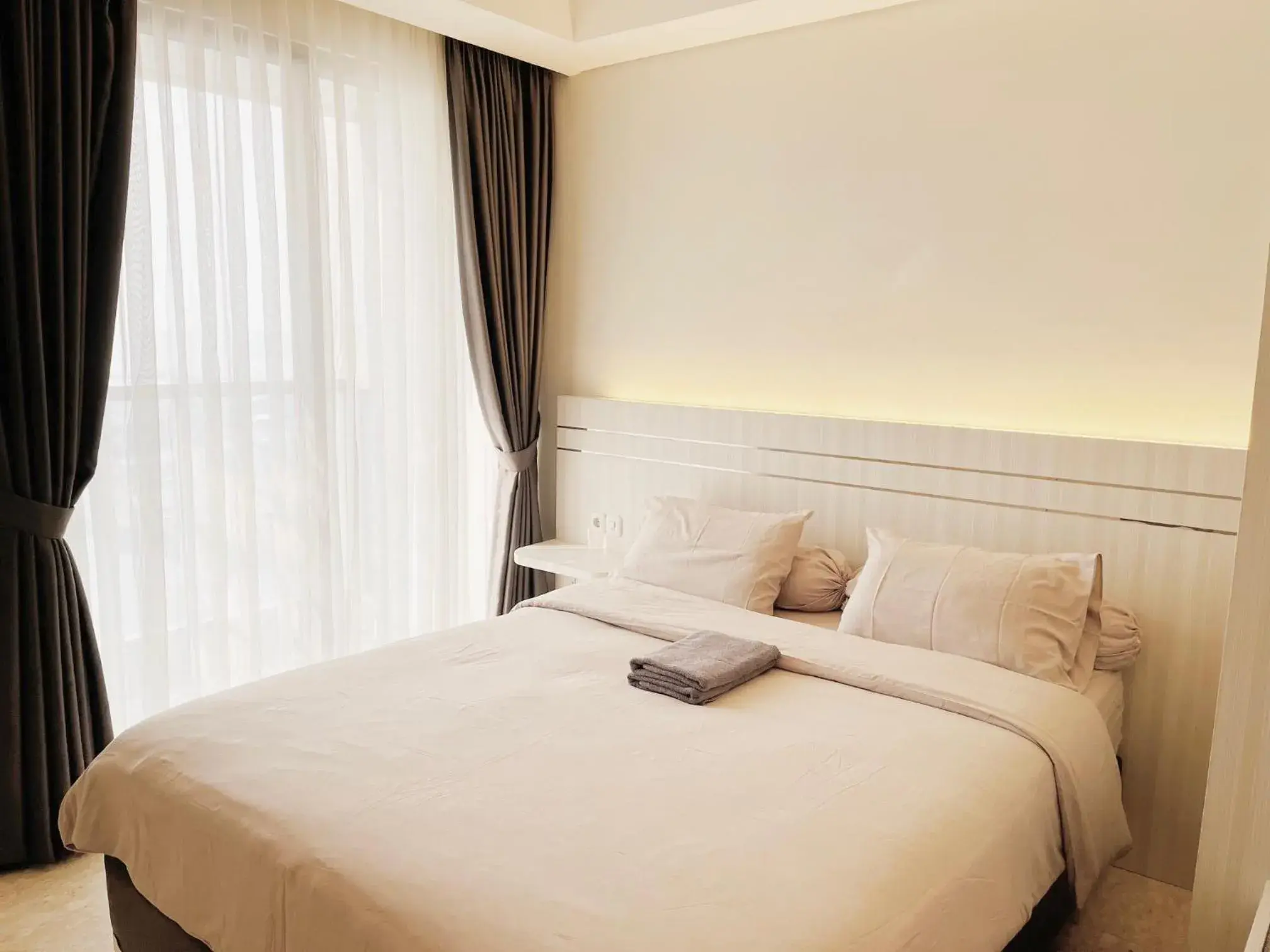 Studio with Sea View in Gold Coast Sea View Apartments by Rentrooms Studio with Sea View in Gold Coast Sea View Apartments by Rentrooms