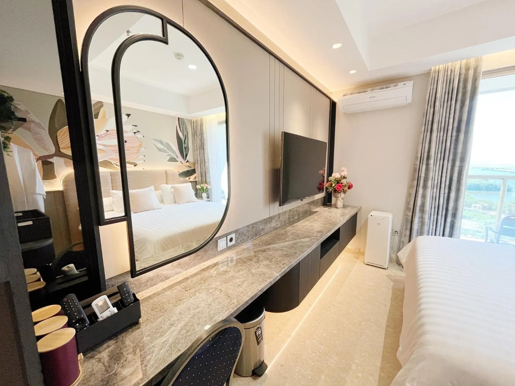 Bed in Gold Coast Sea View Apartments by Rentrooms