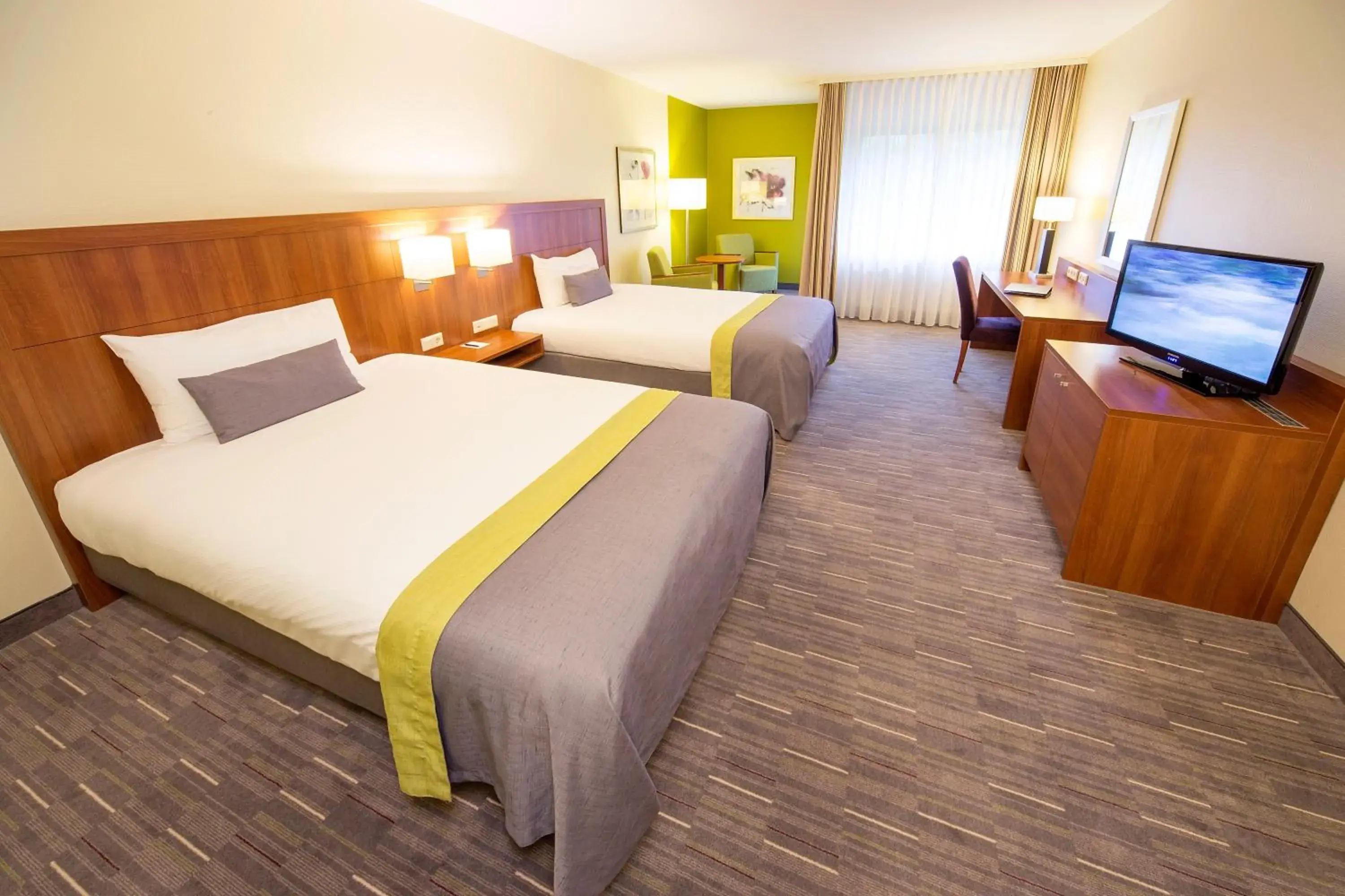 Photo of the whole room, Bed in Fletcher Hotel-Restaurant De Buunderkamp Photo of the whole room, Bed in Fletcher Hotel-Restaurant De Buunderkamp