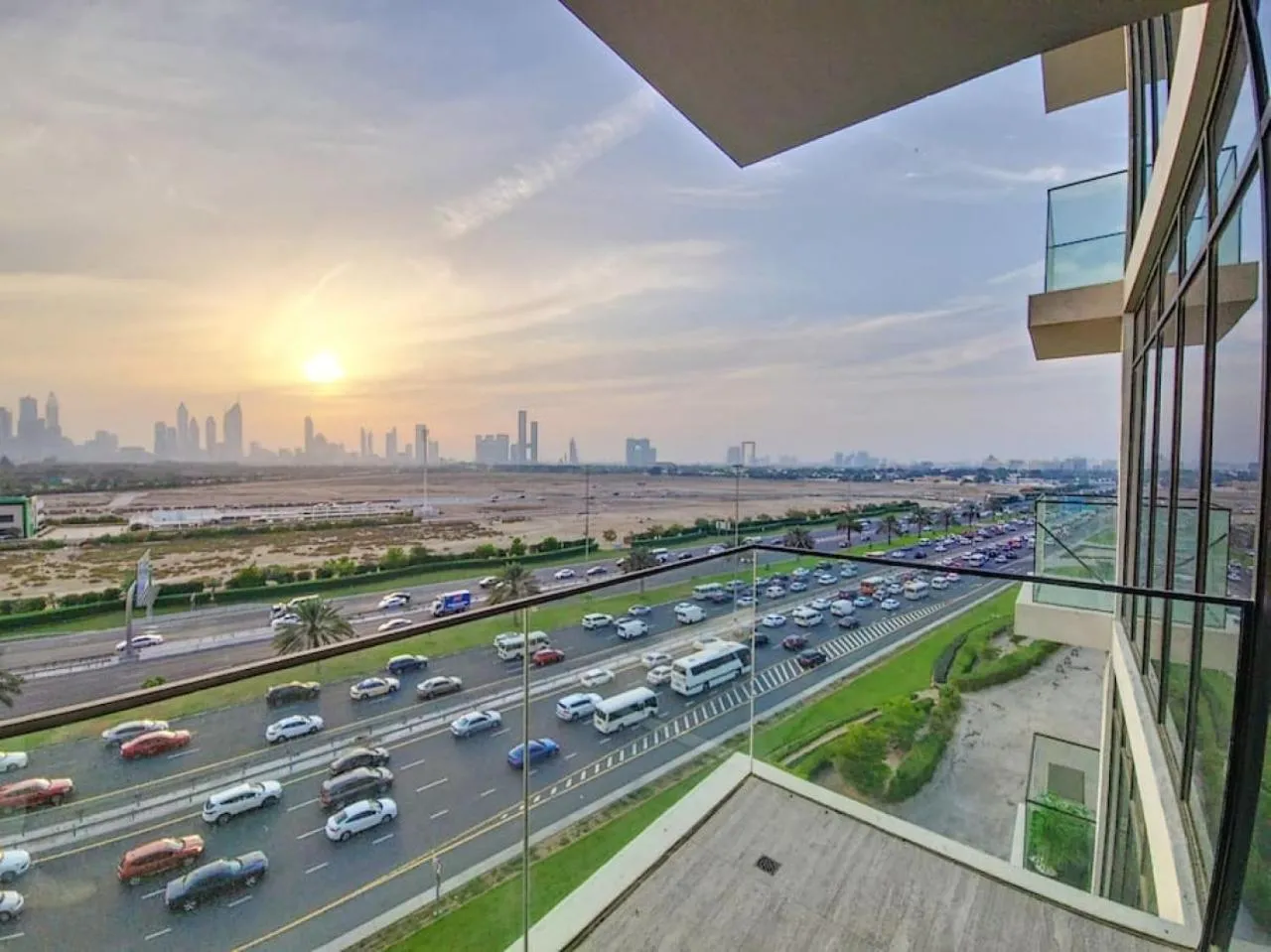 Property building in O Ten, Al Jaddaf - Smart One Bedroom
