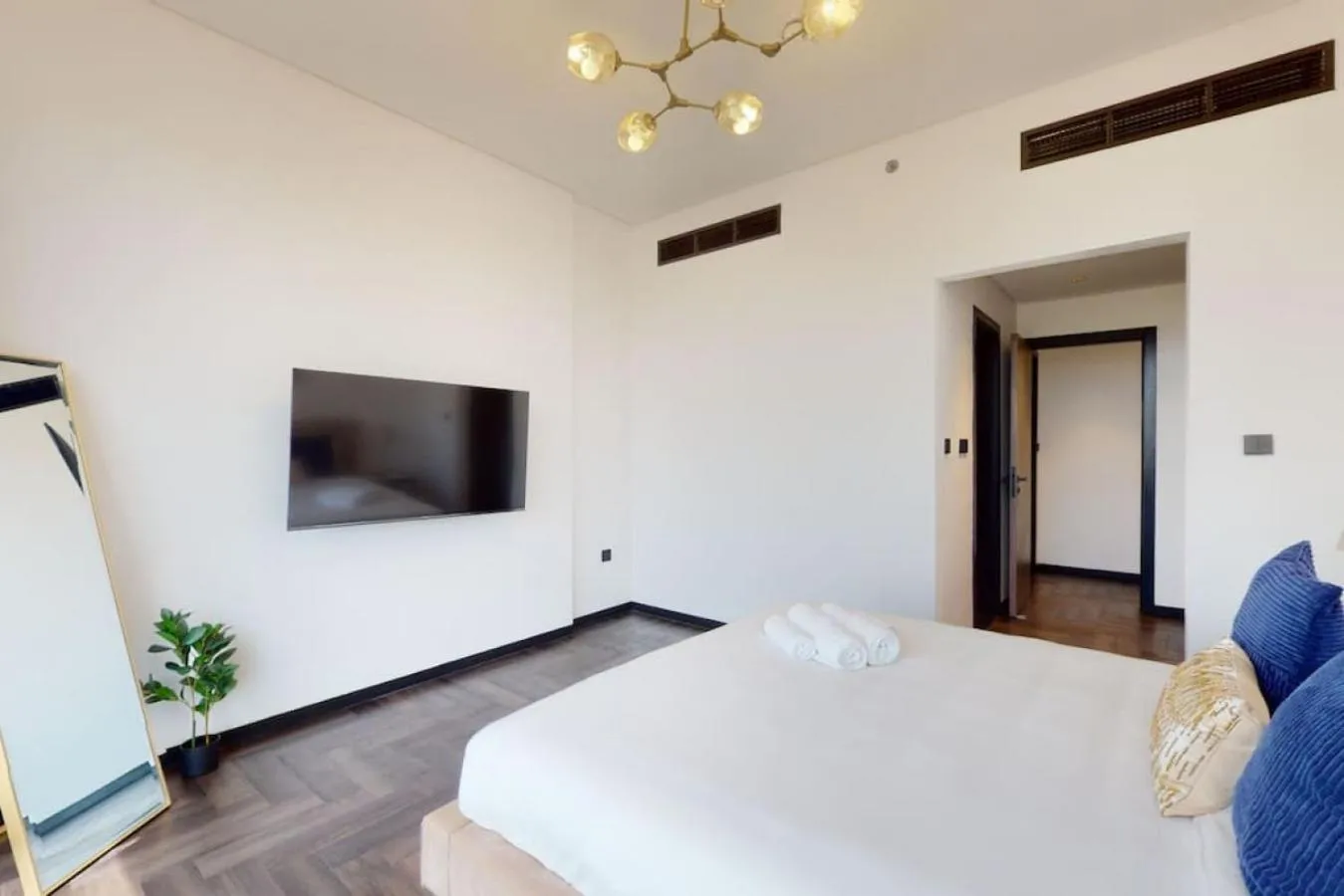 Bedroom in O Ten, Al Jaddaf - Smart One Bedroom