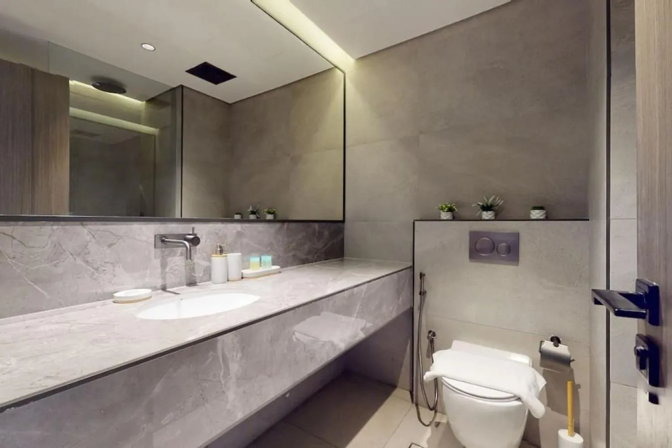 Bathroom in O Ten, Al Jaddaf - Smart One Bedroom